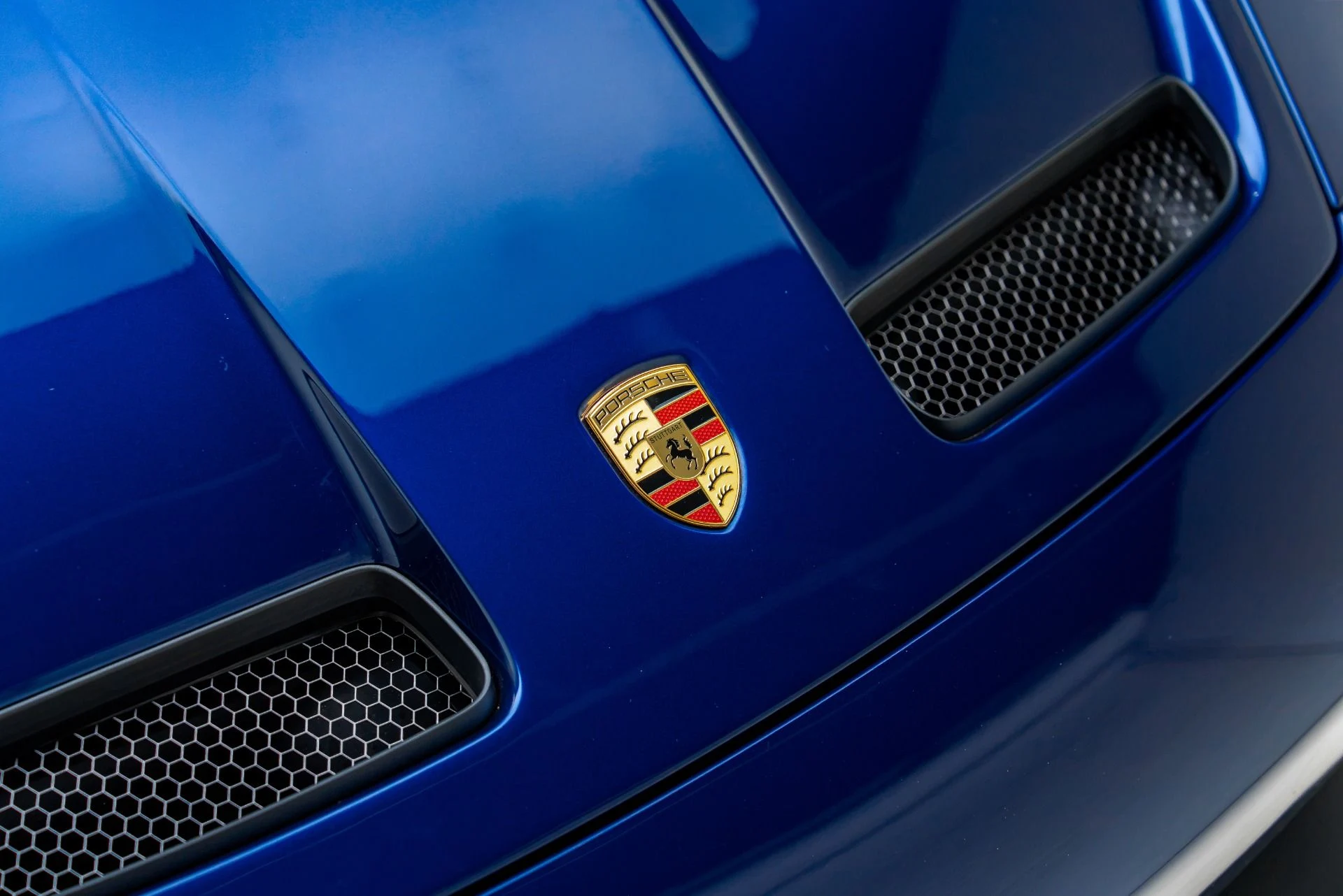 mph023_1574566173_Used_2026_Porsche_911_GT_3_Touring_1787009950_2ee56f2d39
