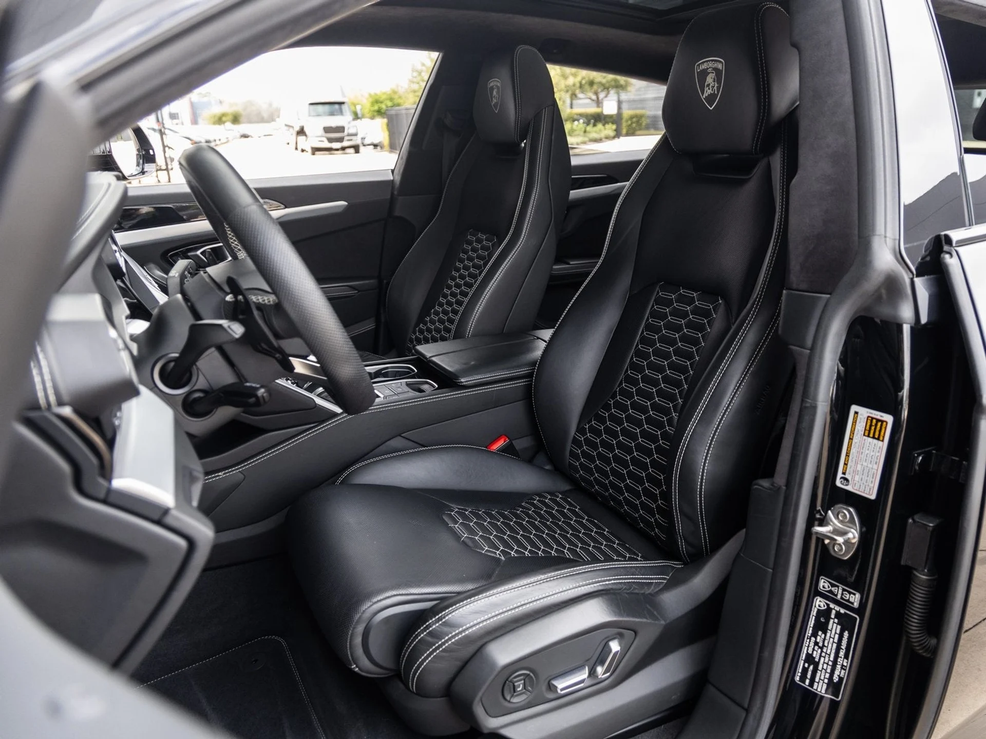 mph023_1582606296_24_489212fda7