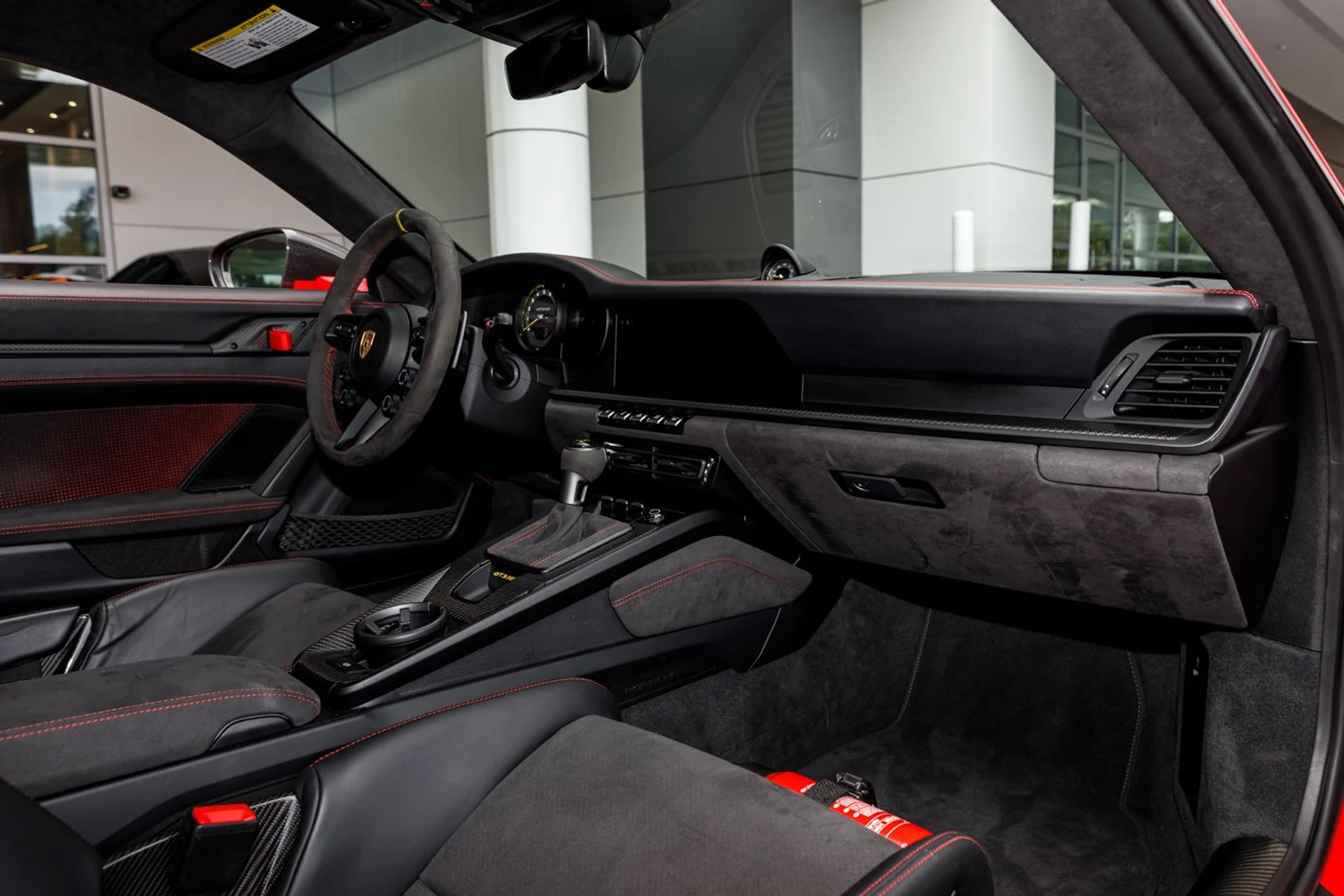 mph023_1584036443_589_p24_l_9cc525eb6f