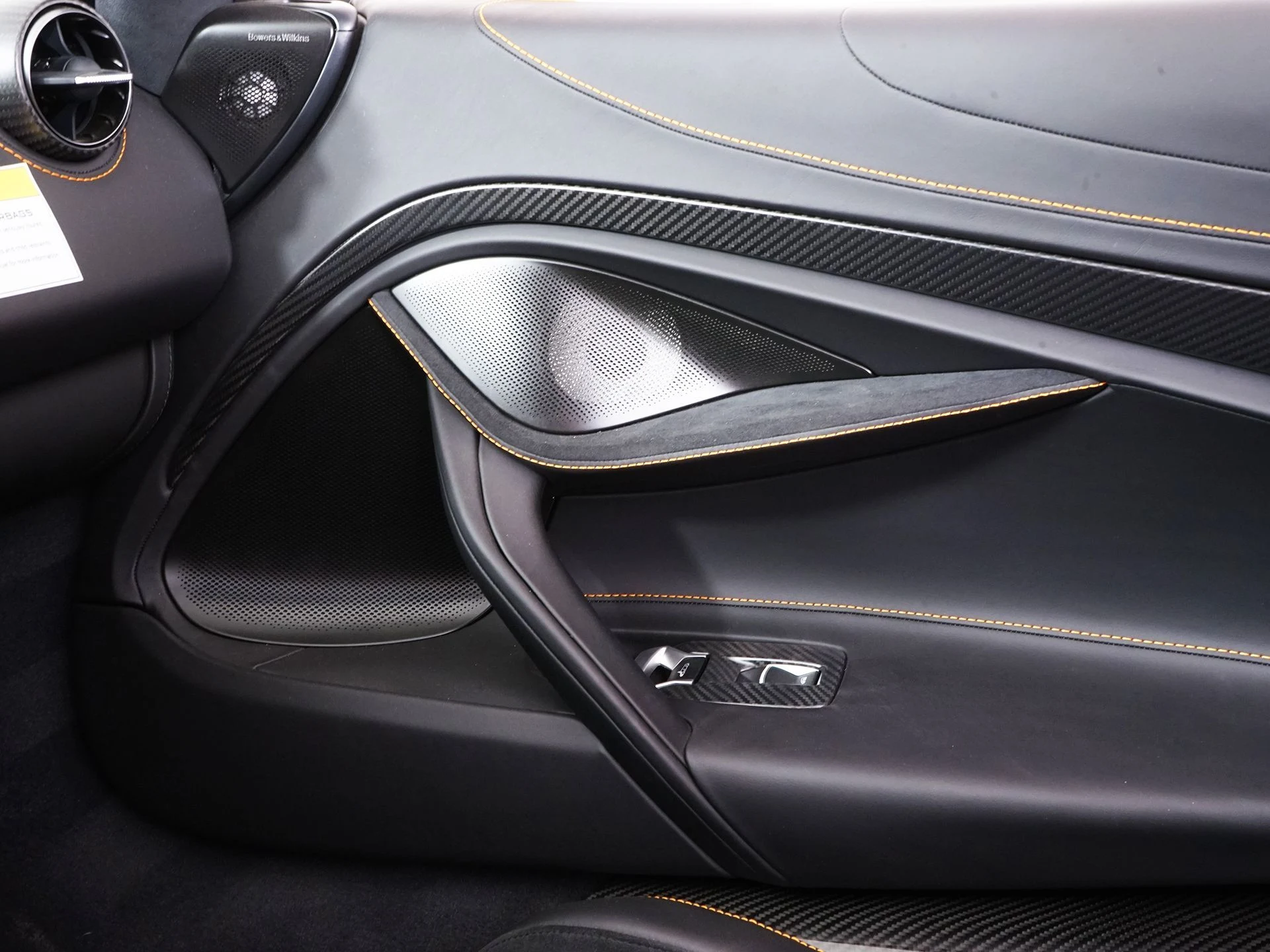 mph023_158558458_616d9b85648bd66f06dbe8b898952216x_ae4a12a8b6