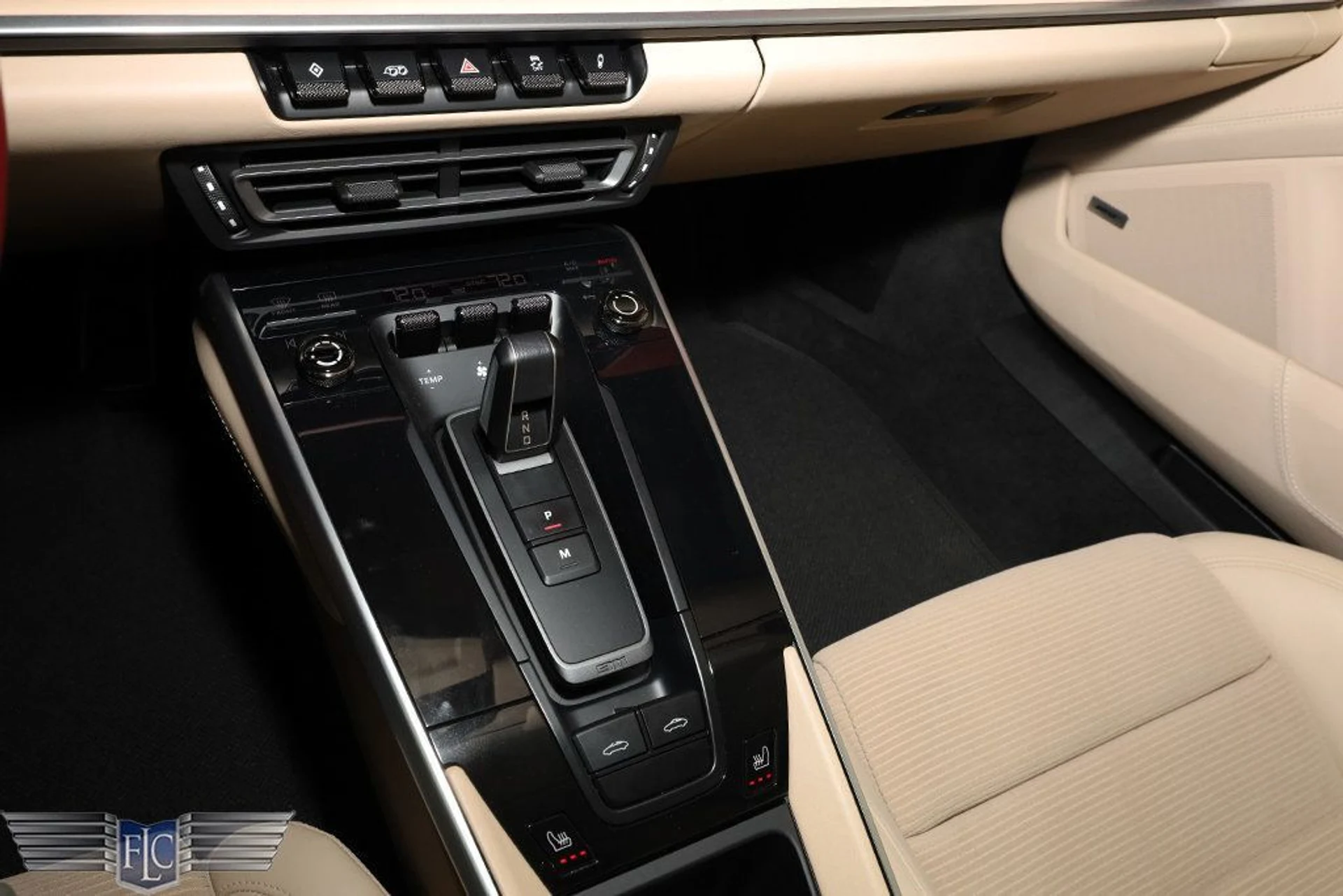 mph023_1588051821_used_2021_porsche_911_targa4sheritagedesignedition_9689_22967644_24_1024_30d469a325