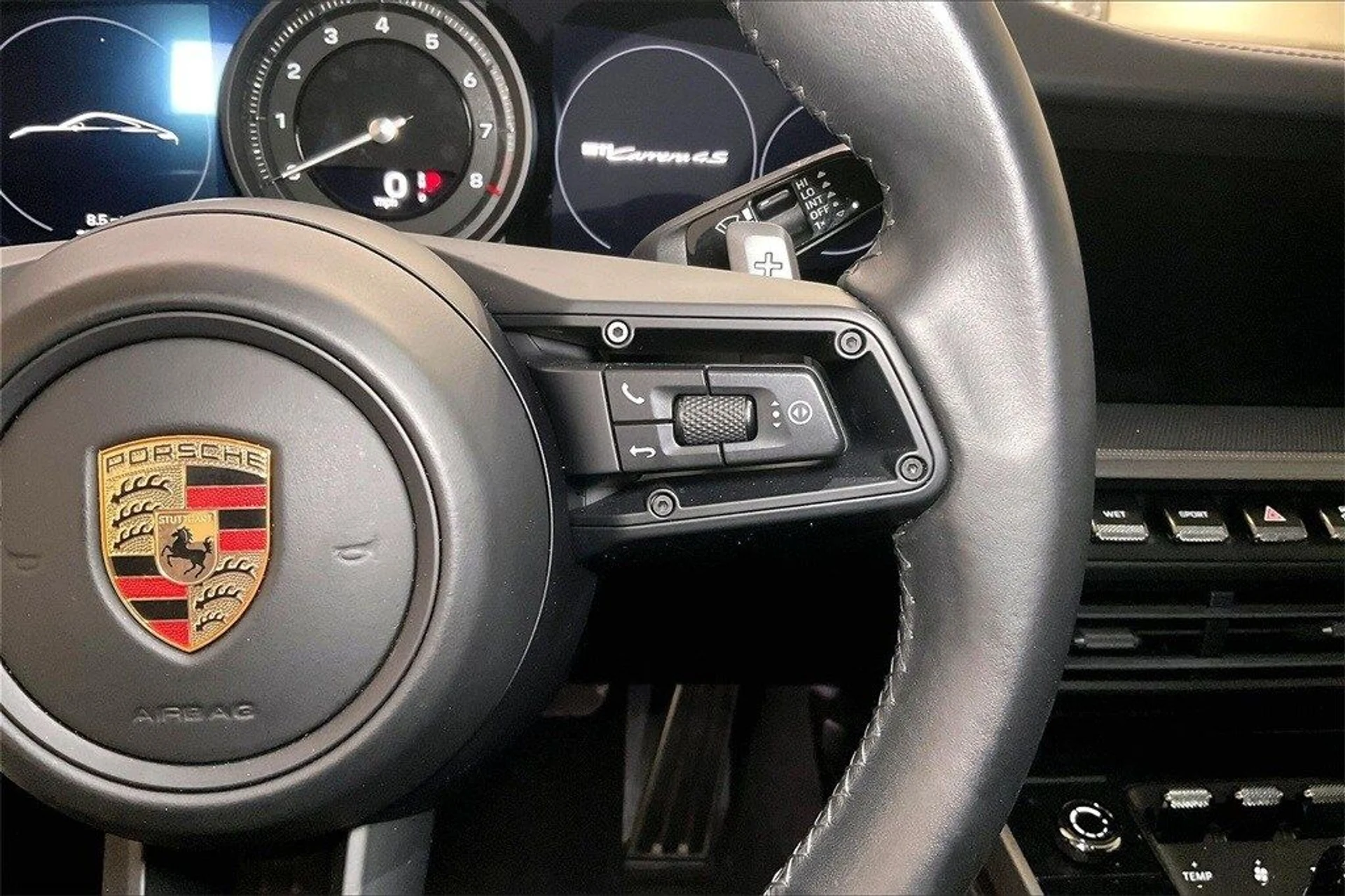 mph023_1588307238_81bb19ef366b253accab5b3913c1b968x_a575d1d2e3