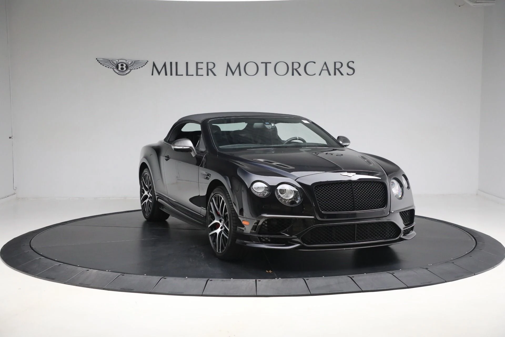 mph023_1597481910_Used_2018_Bentley_Continental_Supersports_729d5b512e