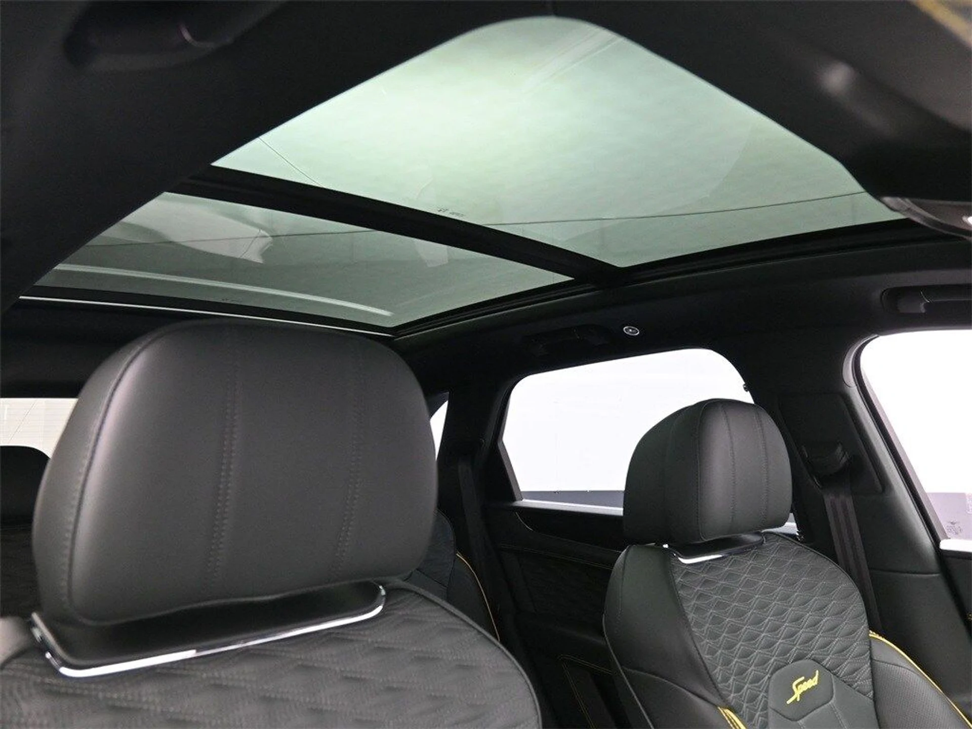 mph023_159862240_d57682cdddf09999b5f05c47ccd1ef57x_40101f1d03