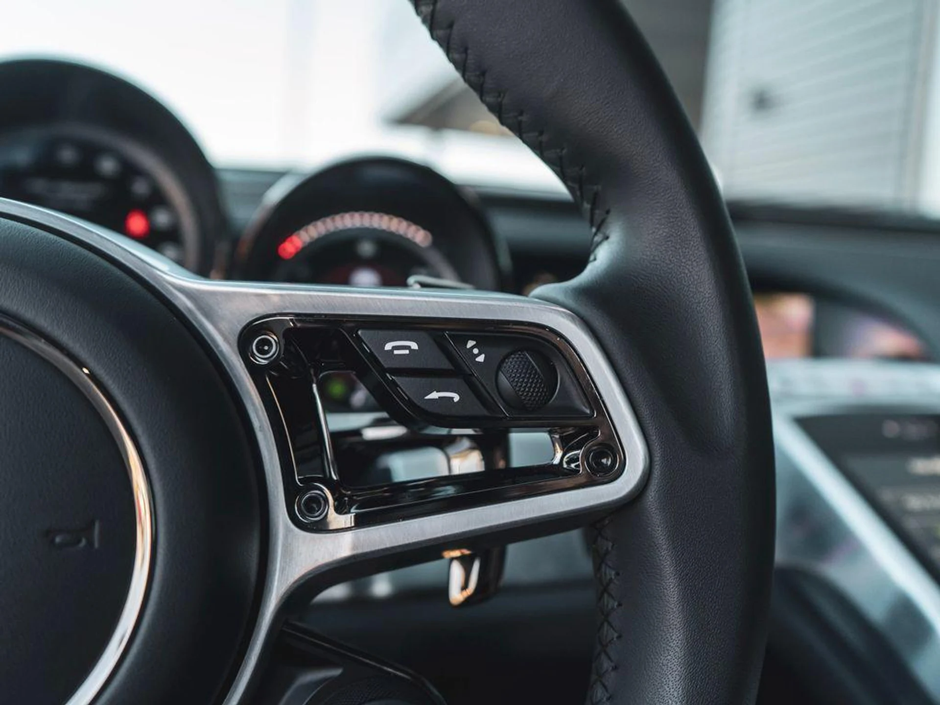 mph023_1601610194_0f3_LO_Pizr_Td9_Aq4j2b_WX_9w_Tu_PL_4_2d6bcd141f