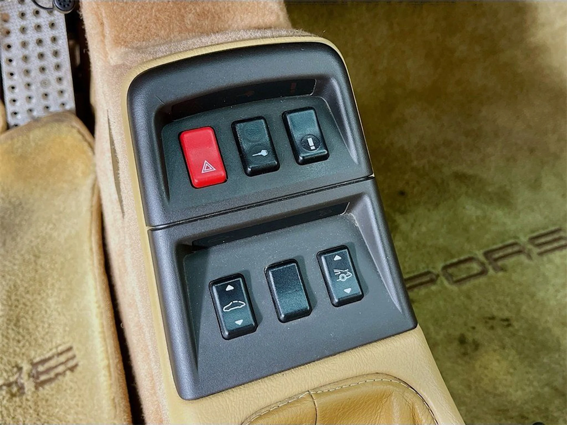 mph023_1608632173_b4991ce6c6b2c111ea41d78b265d86f3_a44757dbad