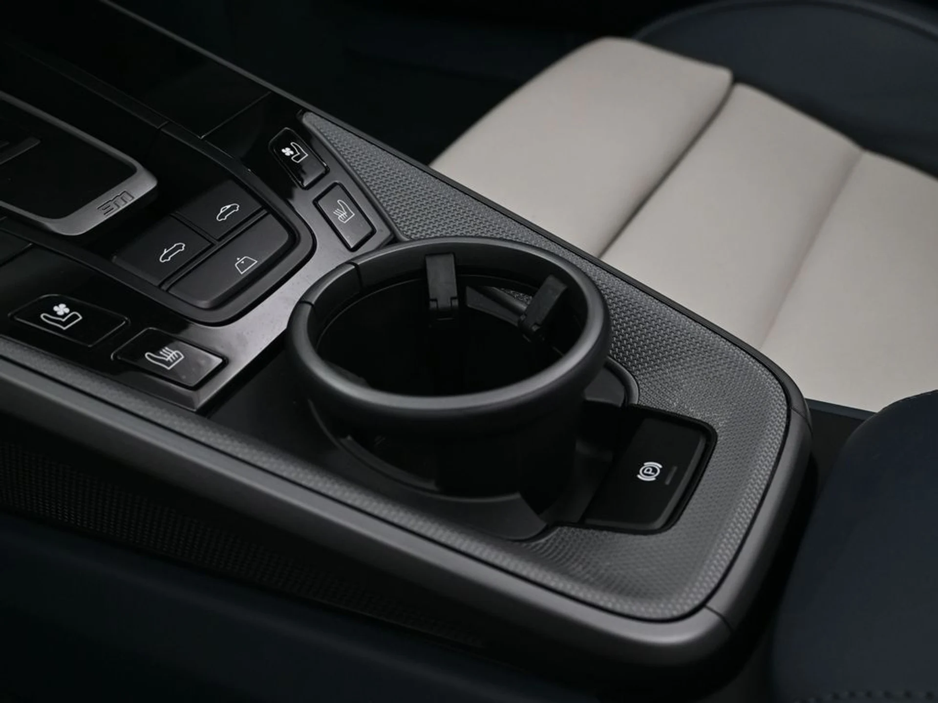 mph023_1609151056_76de153fc8ff4fdd5dfde6e57dc95ed3x_c103132c2c