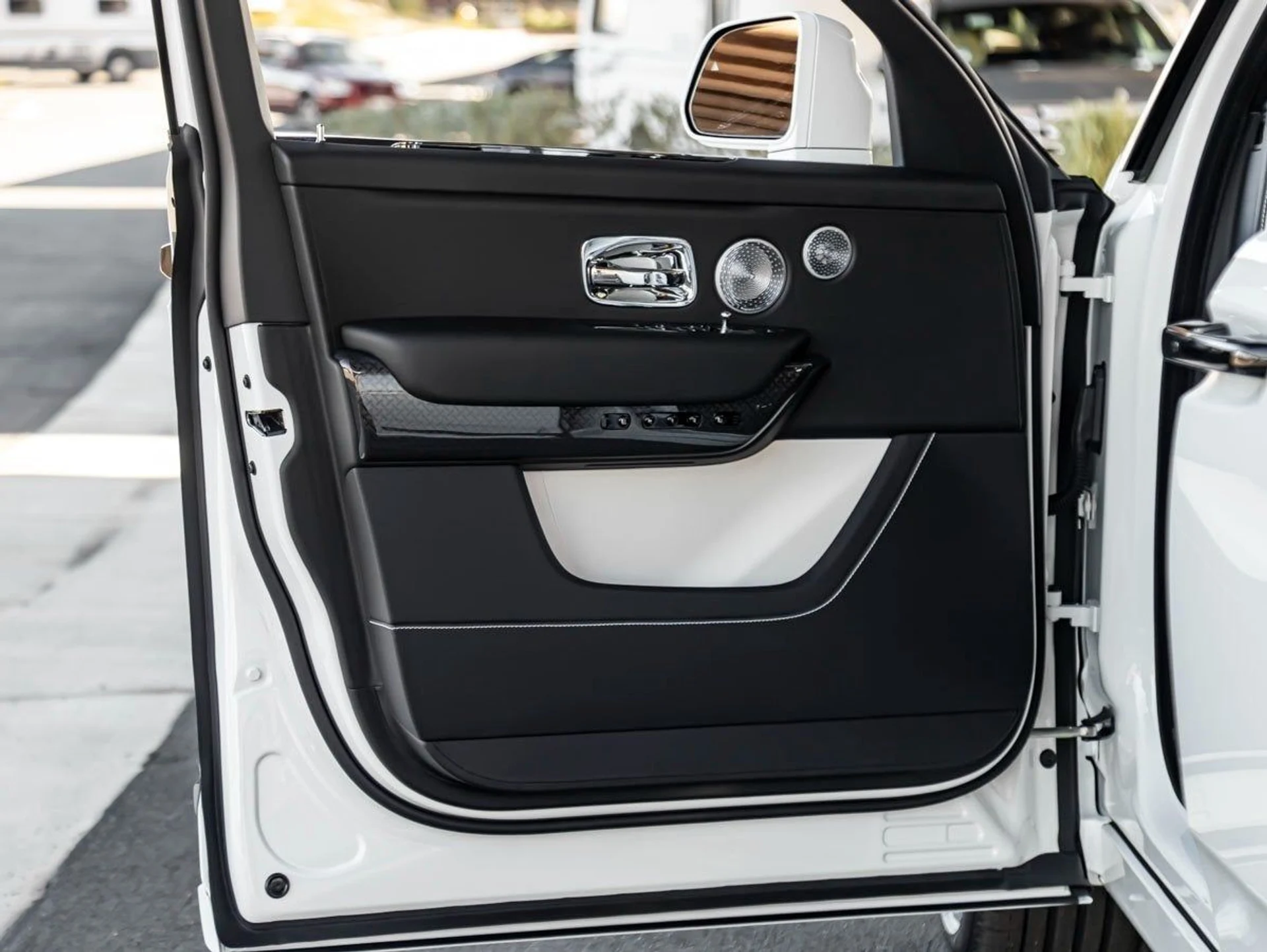 mph023_161438301_24_250718208d