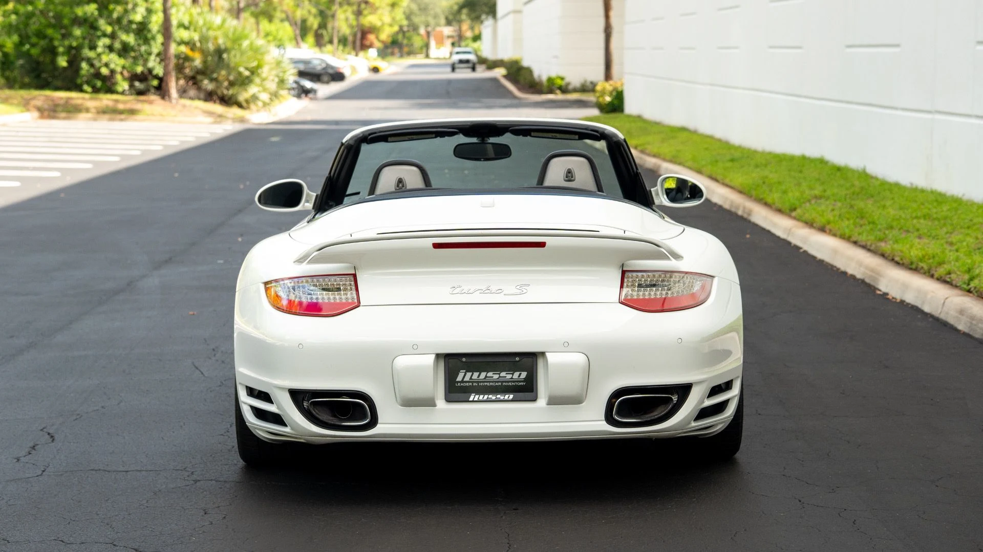 mph023_161470329_Used_2011_Porsche_911_Turbo_S_1754935906_1fd1e1c732