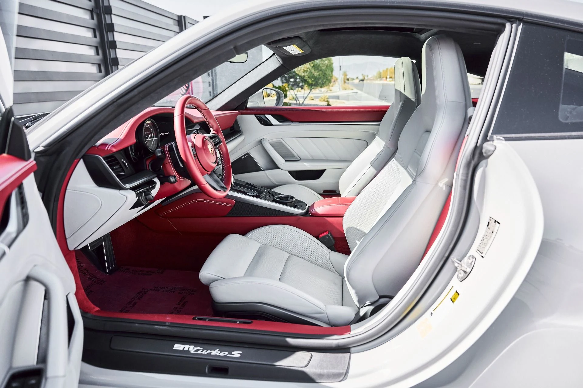 mph023_1619518150_Used_2021_Porsche_911_Turbo_S_1780422466_83bb72d0dd