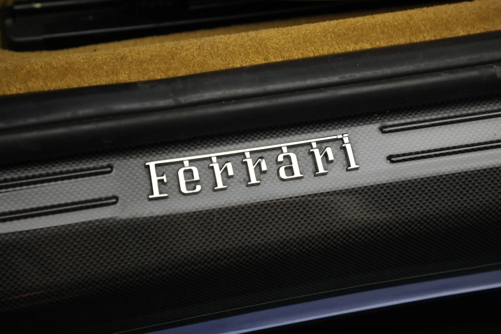 mph023_1623716908_Used_2009_Ferrari_612_Scaglietti_OTO_1763585775_5c3dadf208