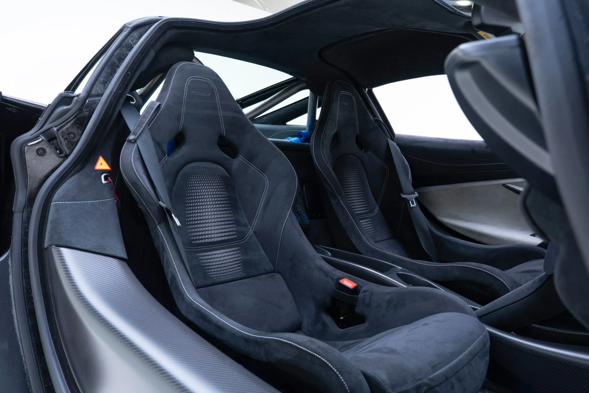 mph023_1637377900_Used_2021_Mc_Laren_765_LT_1779818861_d37c72da45