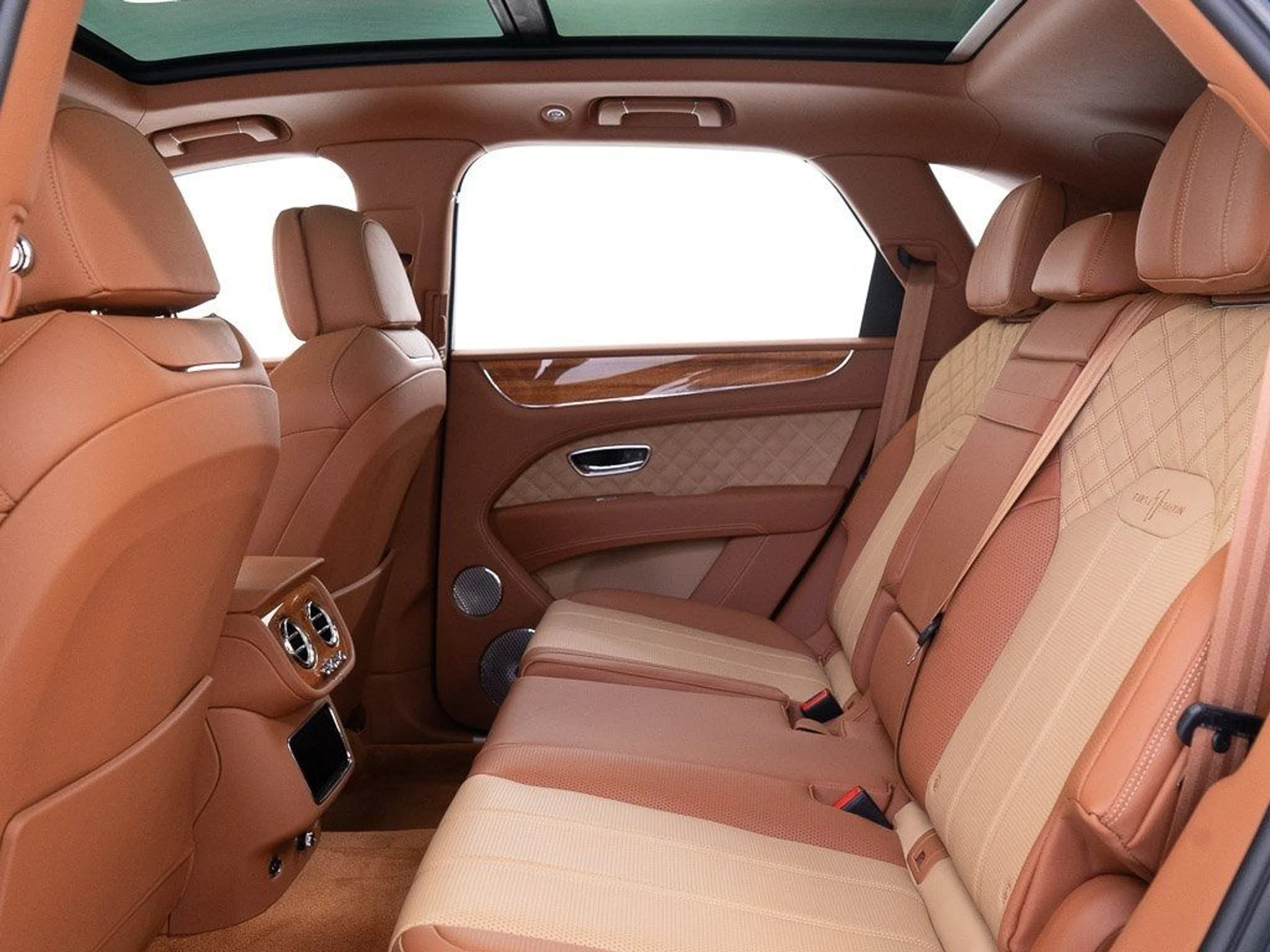 mph023_1645745263_be850d7192b0337b30978b047dc89189_3eb5694ef5