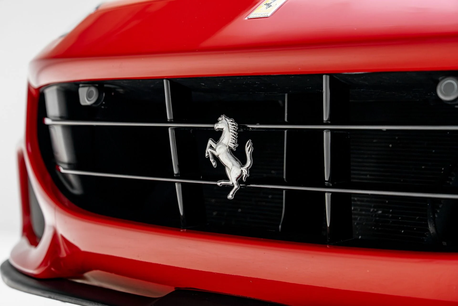 mph023_1661631356_Used_2023_Ferrari_Portofino_M_1785352524_49033dbb30