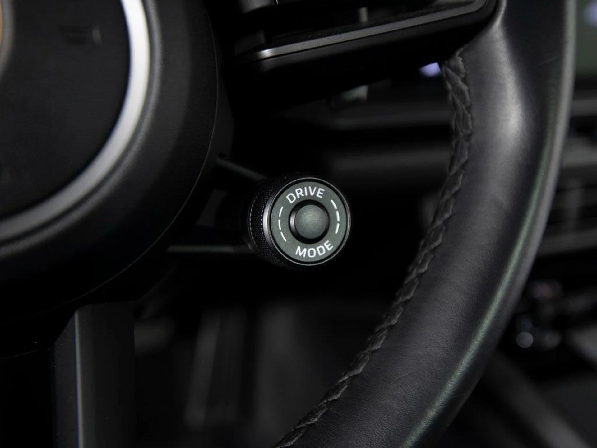 mph023_1663783399_Uz_EH_7likb_Szj_T_Ue0_Smk_Kt0_Aw_Ii_U_5a0e3a2f02