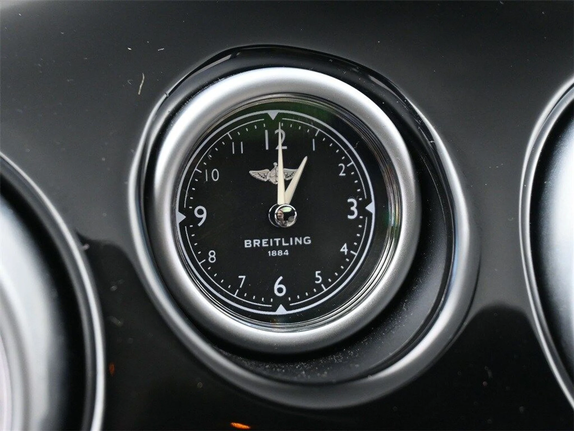 mph023_1670147009_ea133219bbfa3bbf49a310b486370000x_eb3a913c43