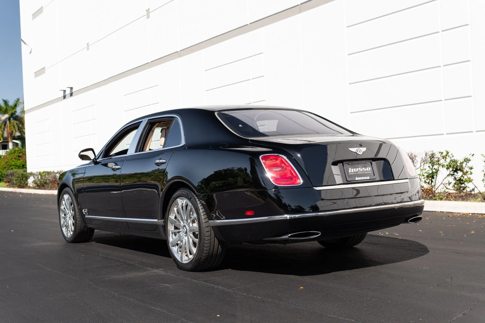 mph023_167553392_Used_2014_Bentley_Mulsanne_1774576298_82846d484c