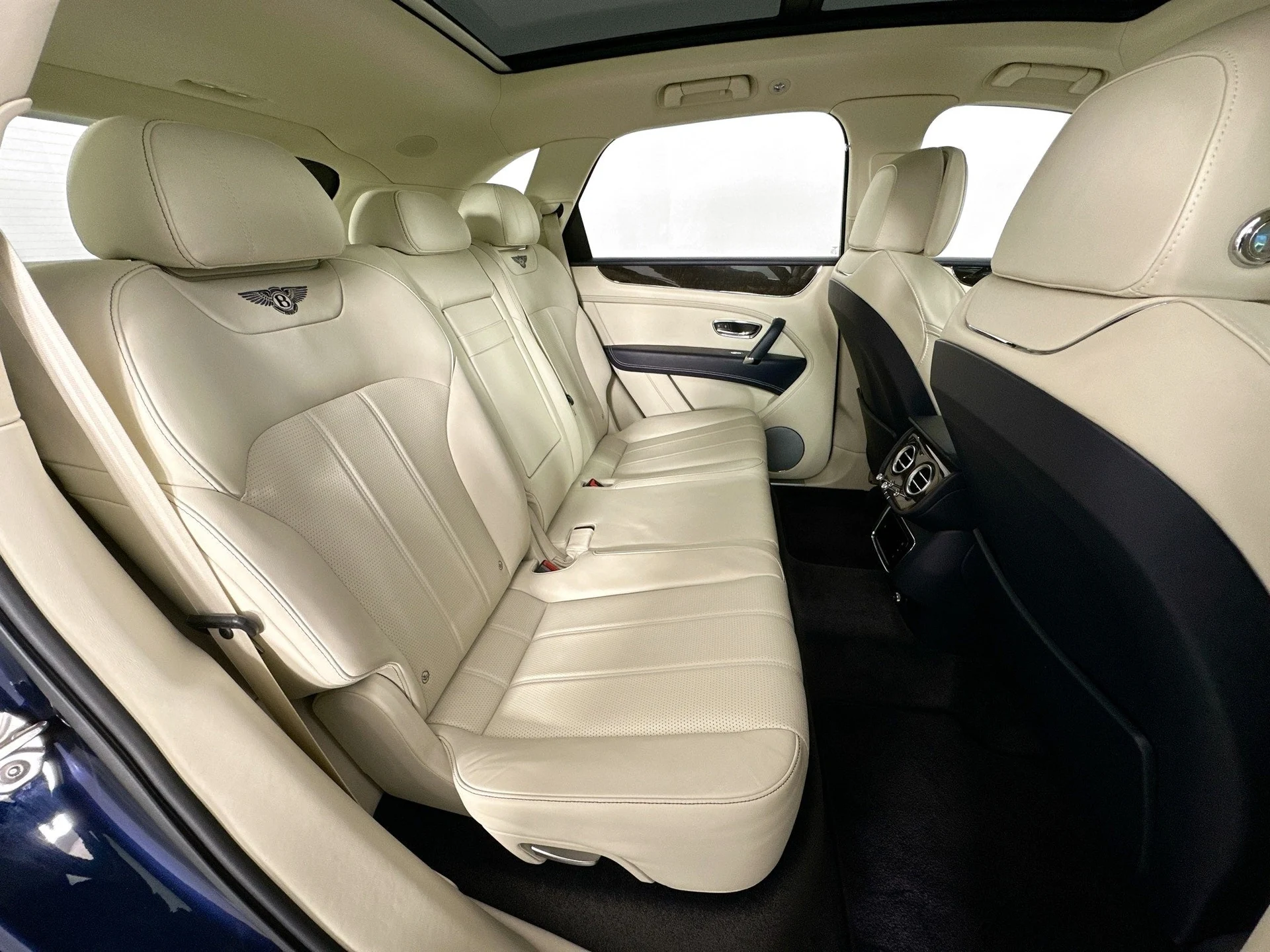 mph023_1677835278_24_4b27e9a6a5