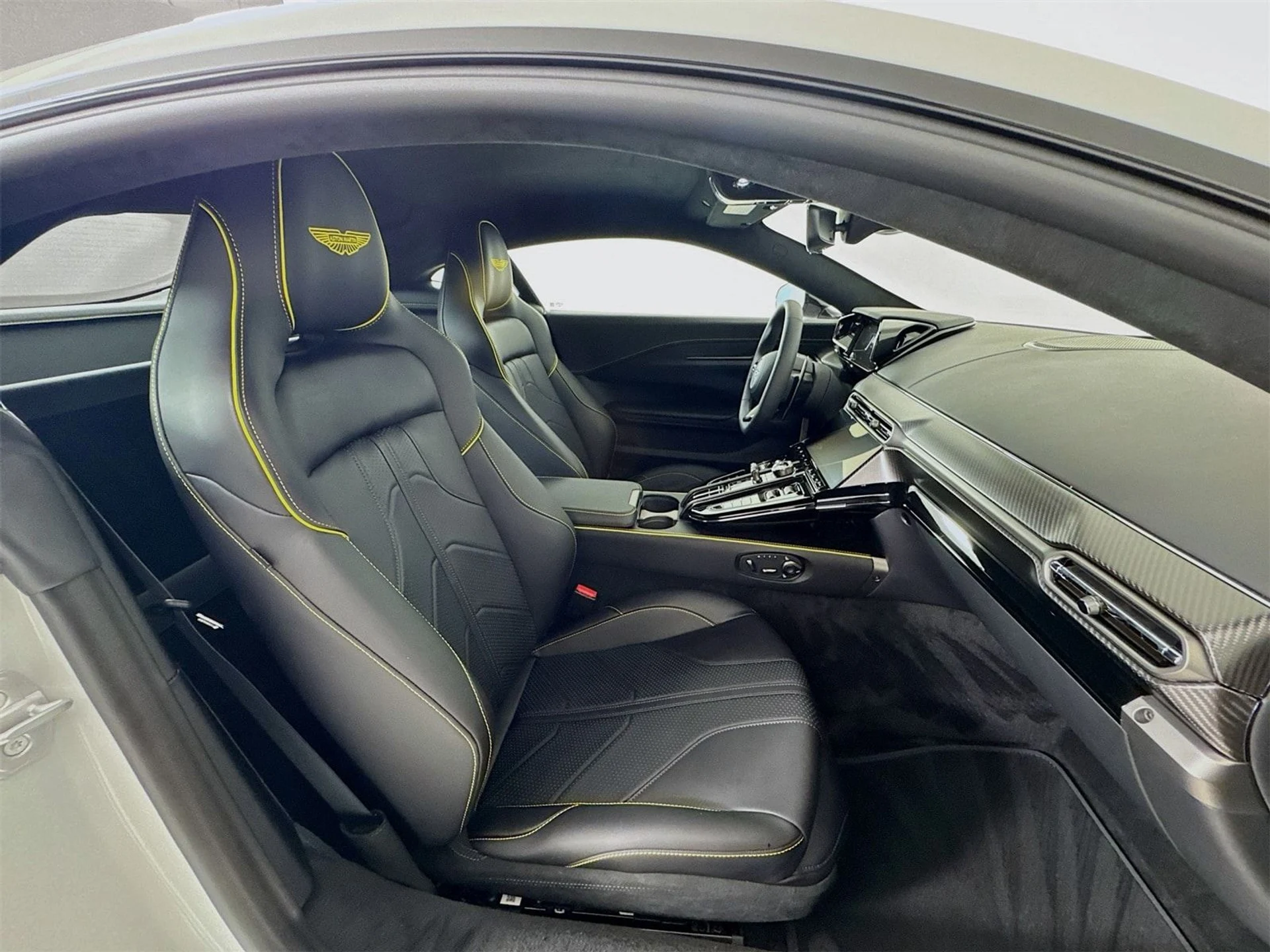 mph023_1690451887_8176ad8dd0291979b2a12766e0dc22a9x_520189e9e8