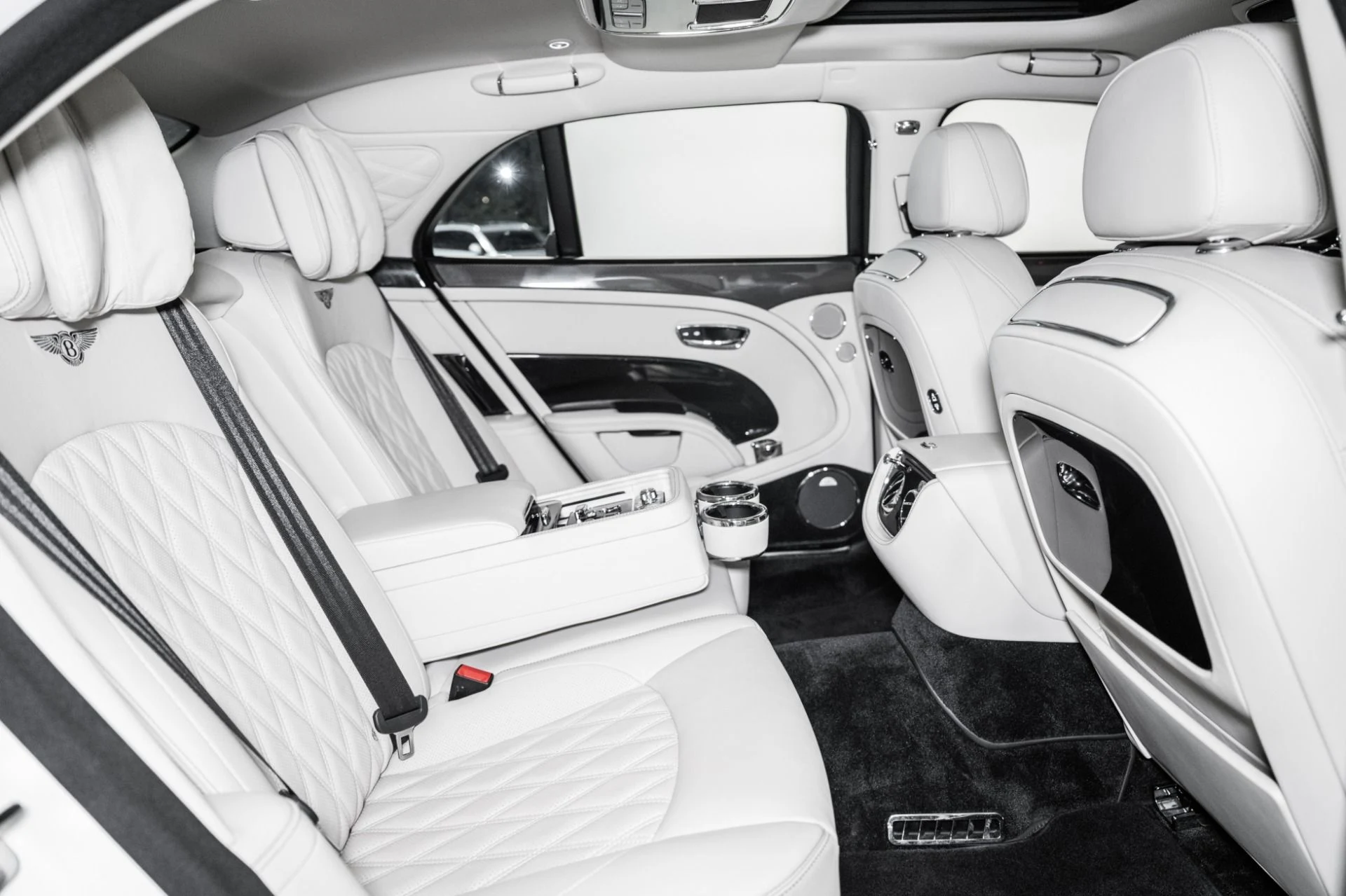 mph023_1713932511_Used_2017_Bentley_Mulsanne_Speed_1758377888_fb69c28097