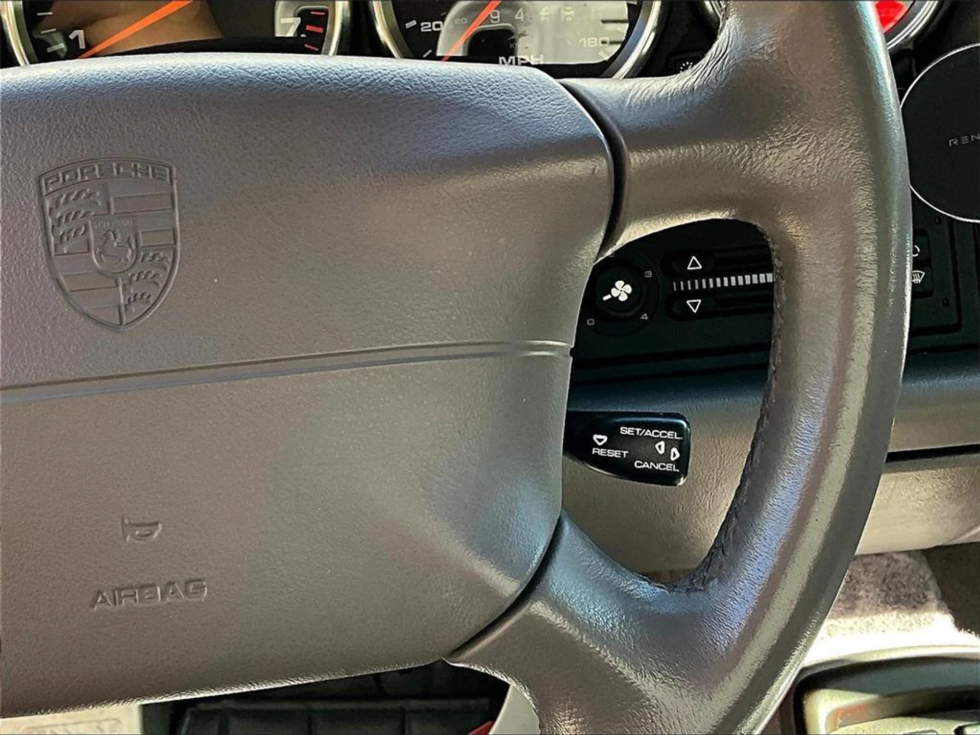 mph023_171604833_e_Ym5g_Bxtw_Zimv_Xo_A_Nbp4_Li_LN_1xg_552bf4959d