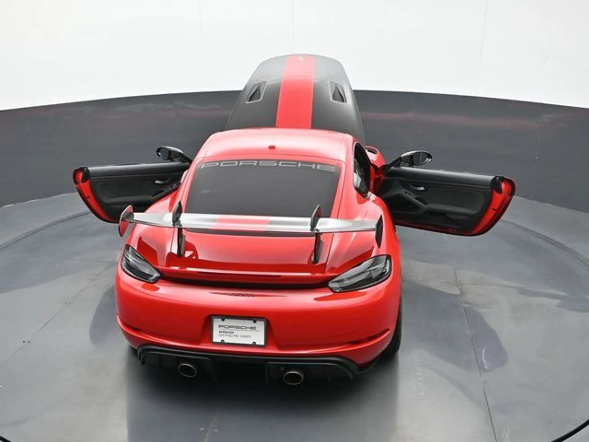 mph023_1717018518_532dcd04fb9664f3d7c597fe841944cex_5bb1bcf5ce