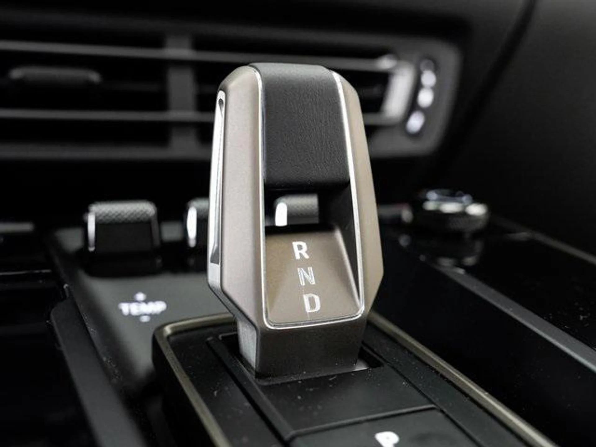 mph023_1718037360_51fk_Zf_G_La_L_Ir_SX_Yp4_K7al6p_Ss_Vo_141609179a