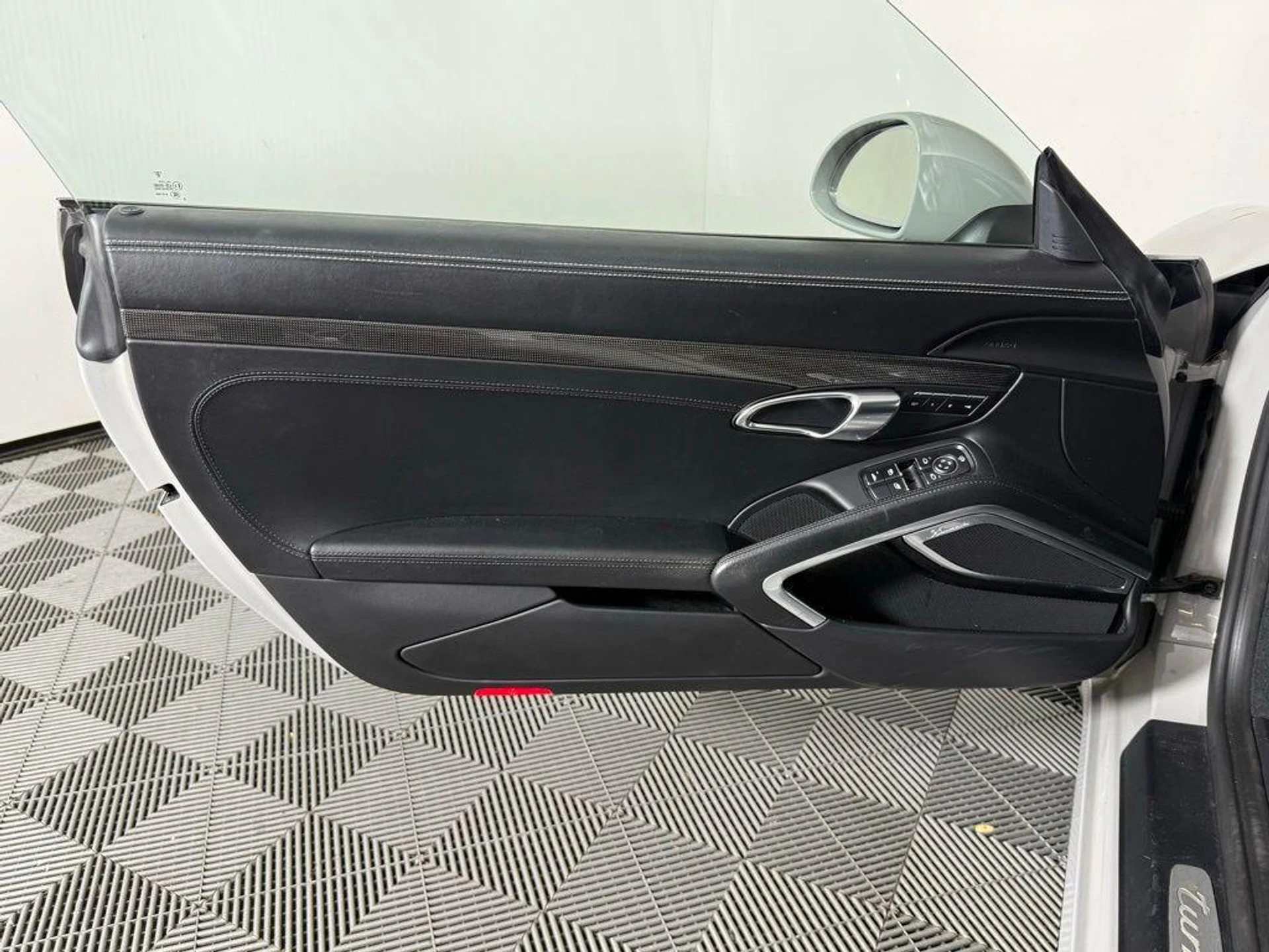 mph023_1722379501_U_M_Swc_9m1_lcyz_Ms_BB_Wak4_Y_Voo_37b946f7b0