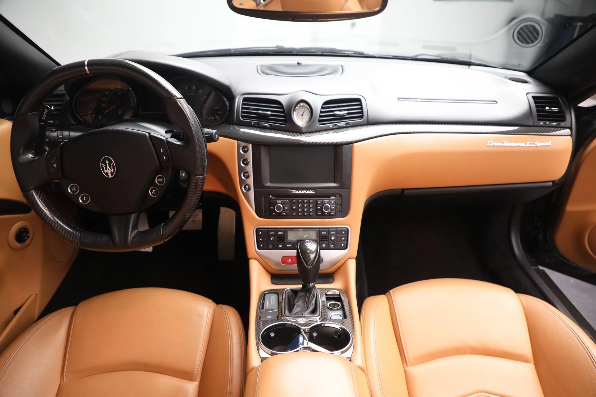 mph023_1723491696_Used_2015_Maserati_Gran_Turismo_8fd4d6e5d9