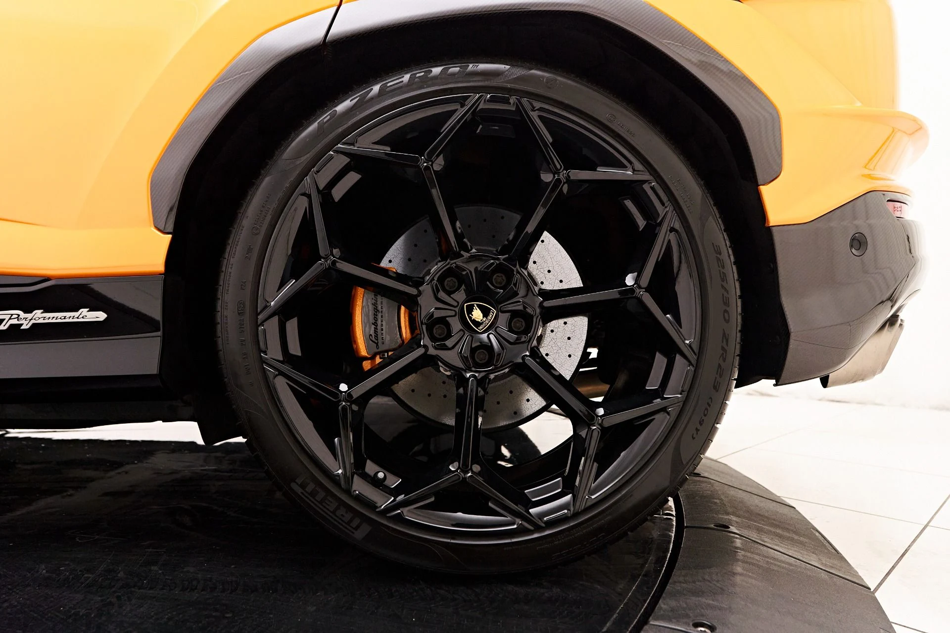 mph023_1724398209_Used_2023_Lamborghini_Urus_Performante_1753490590_ae473f2af4