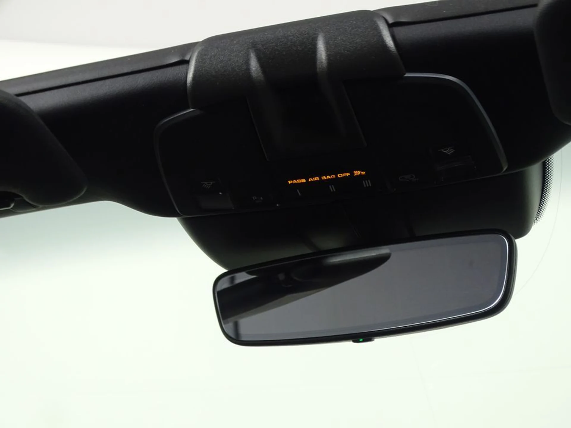 mph023_1725190950_42bd4f8b935dcb4f5737618d8b36a000x_d1738c3185