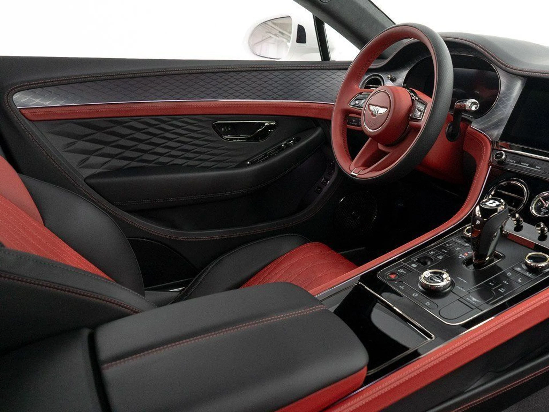 mph023_1730182787_074b758a563cc510dd28f055c9897b91_056314c639