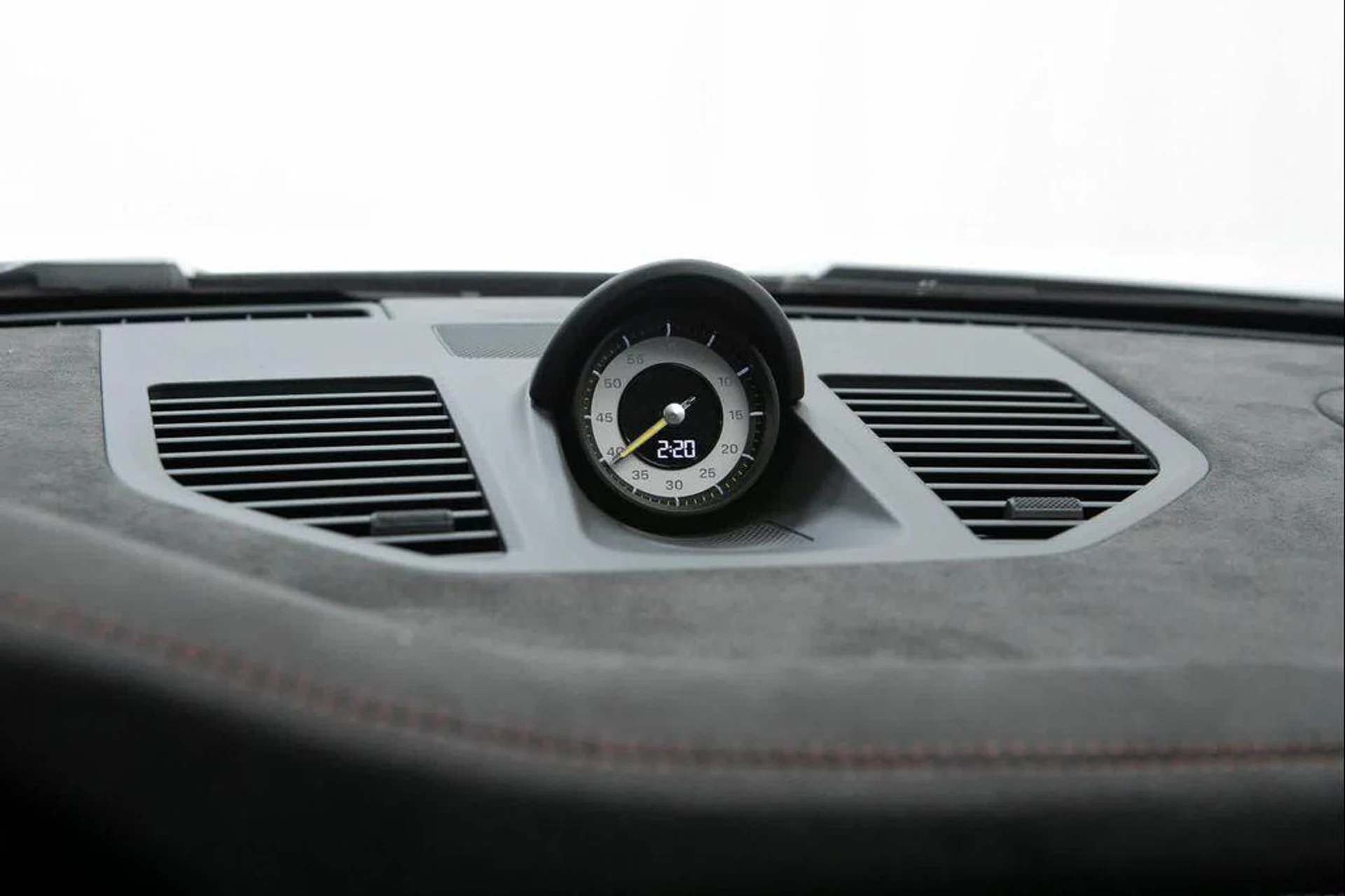 mph023_1734663081_G_Iei_Sv_BKC_Mof_C_Hsd_ET_Gd_Rw_V_Vk_Ew_59b67d4f8d