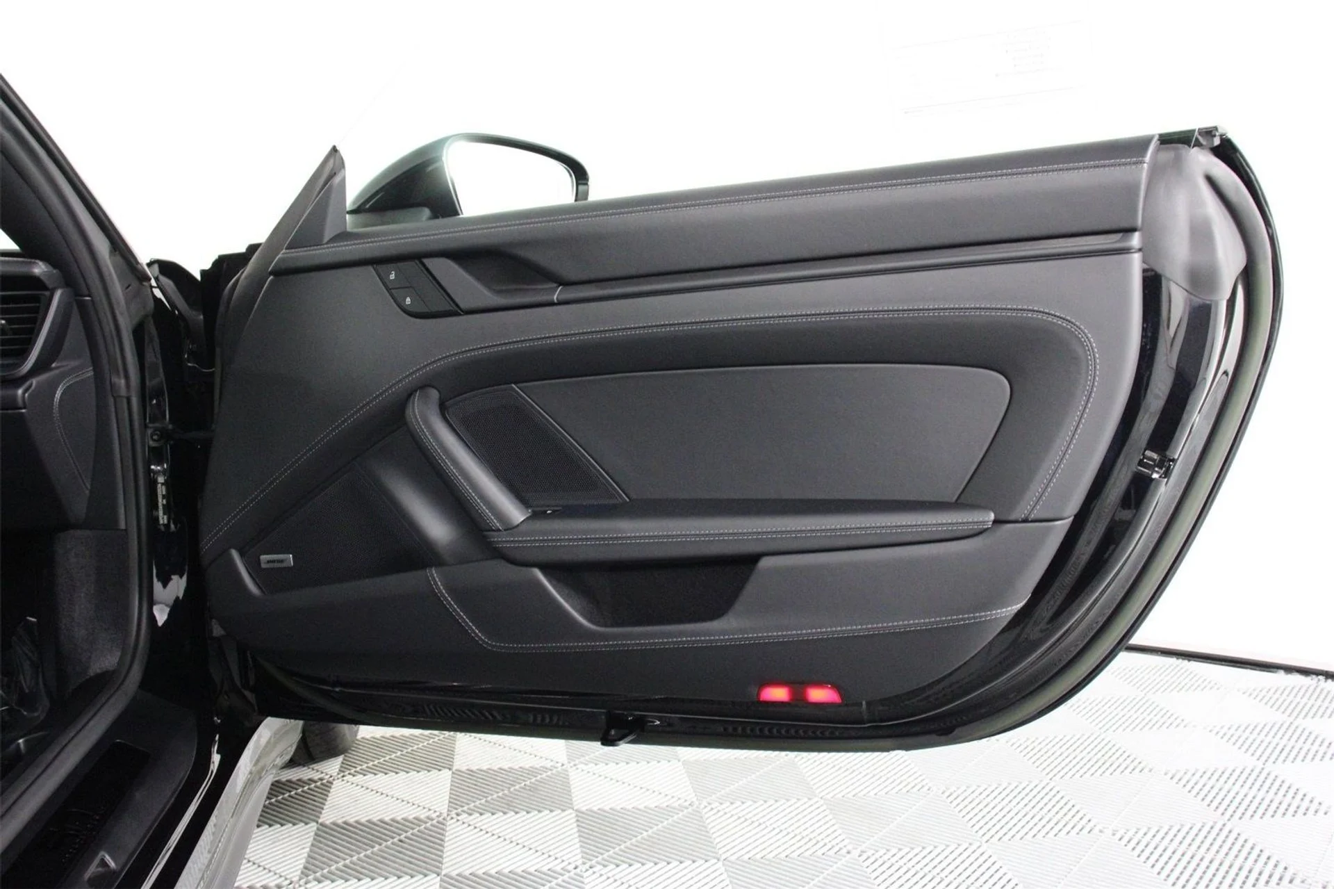 mph023_1736282109_14cde1d7eaa26727d528b16761f59189_a34e6e65f0