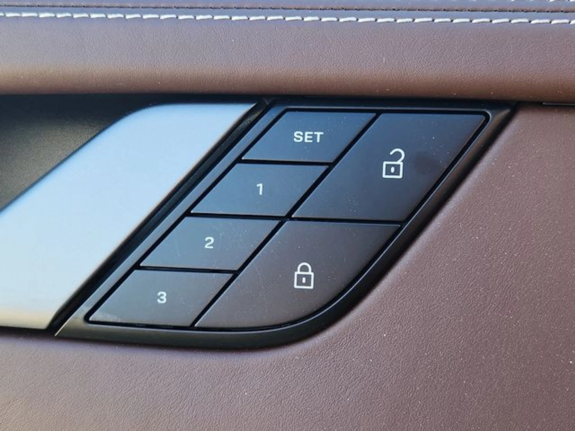 mph023_174752815_56e800995c2bf23282fa44b35872886ex_1b2d37b2df