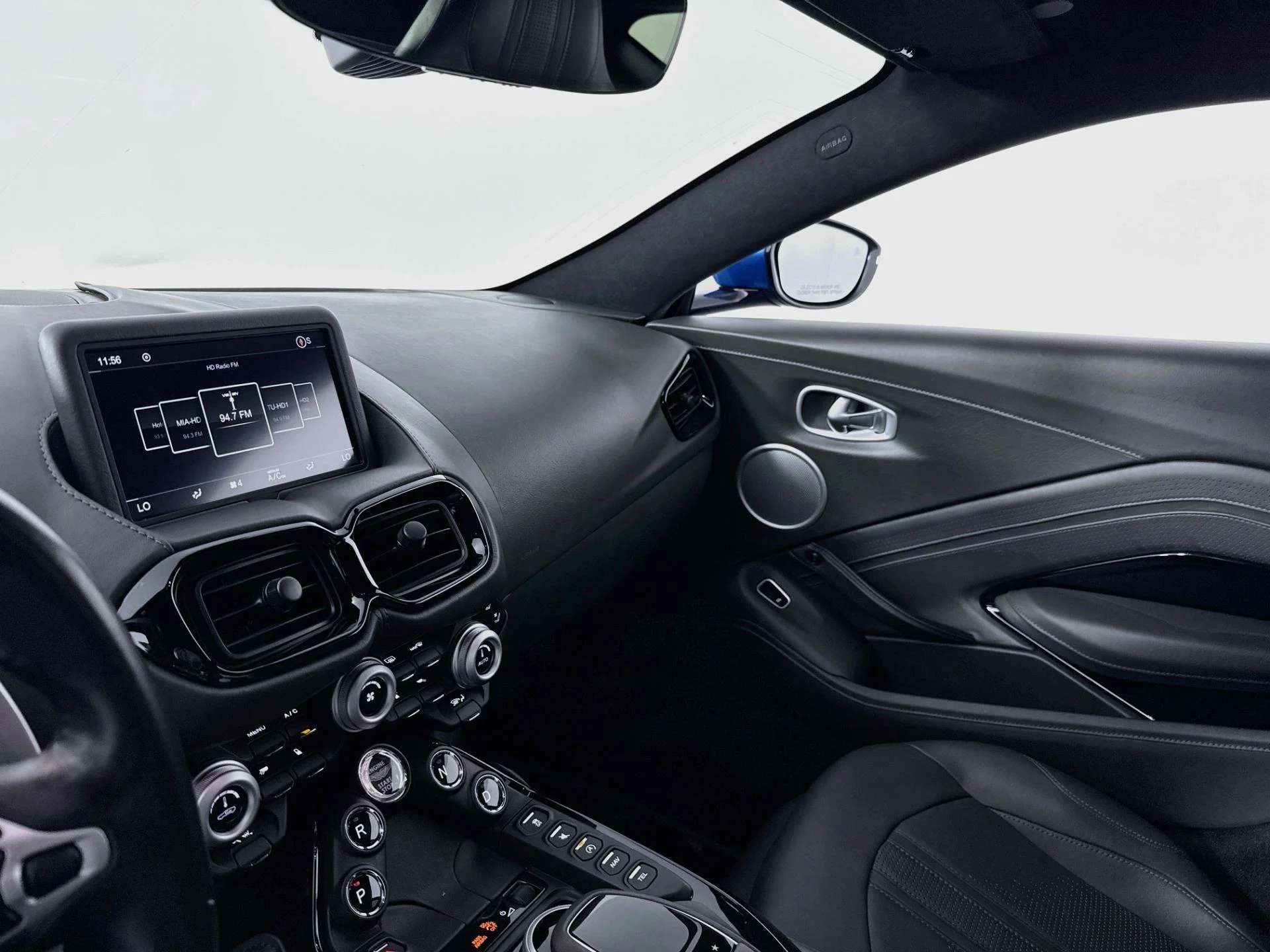 mph023_1749837917_Used_2020_Aston_Martin_Vantage_1791218629_013629c331