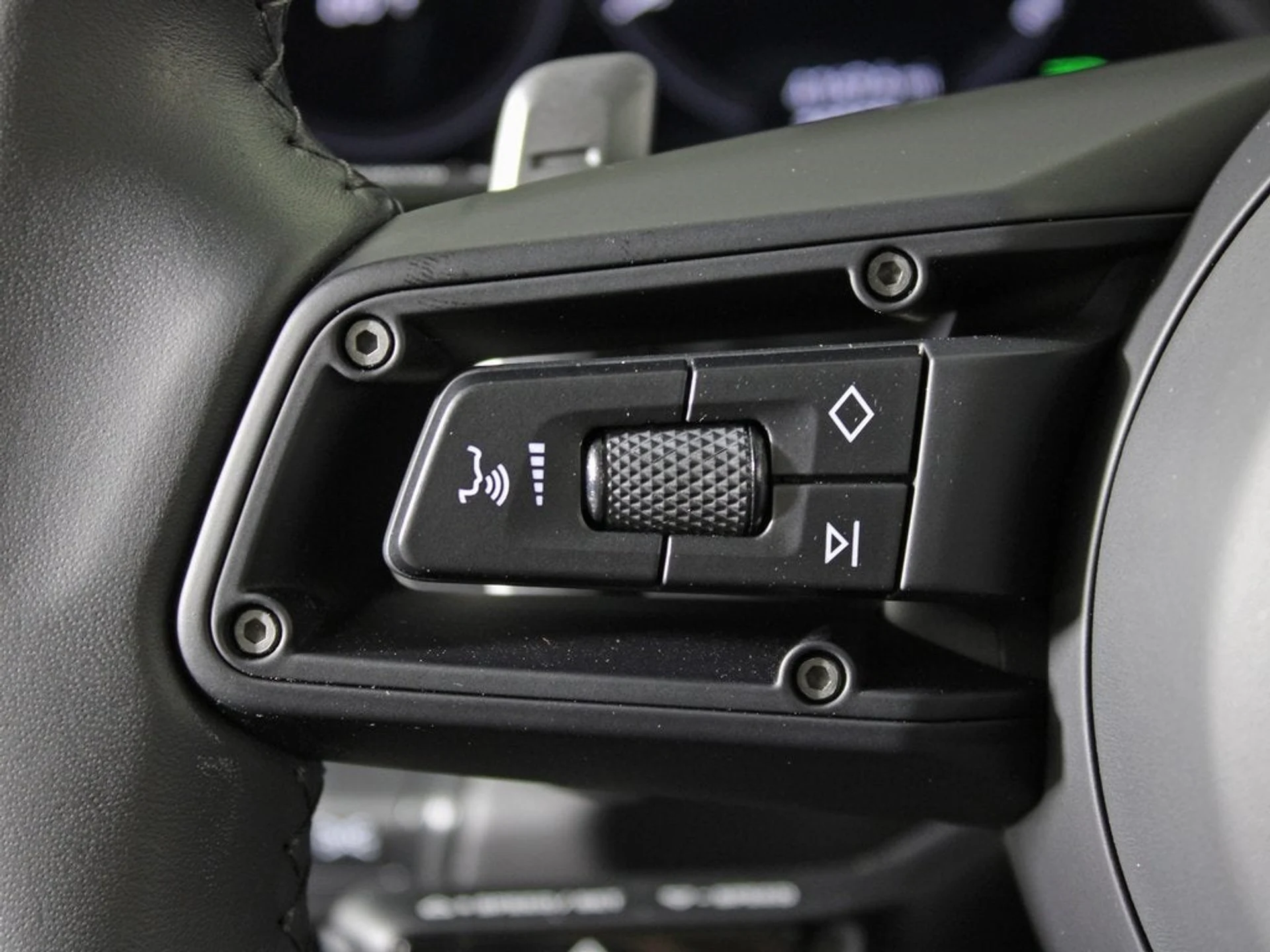 mph023_1756371267_24_30547945b1