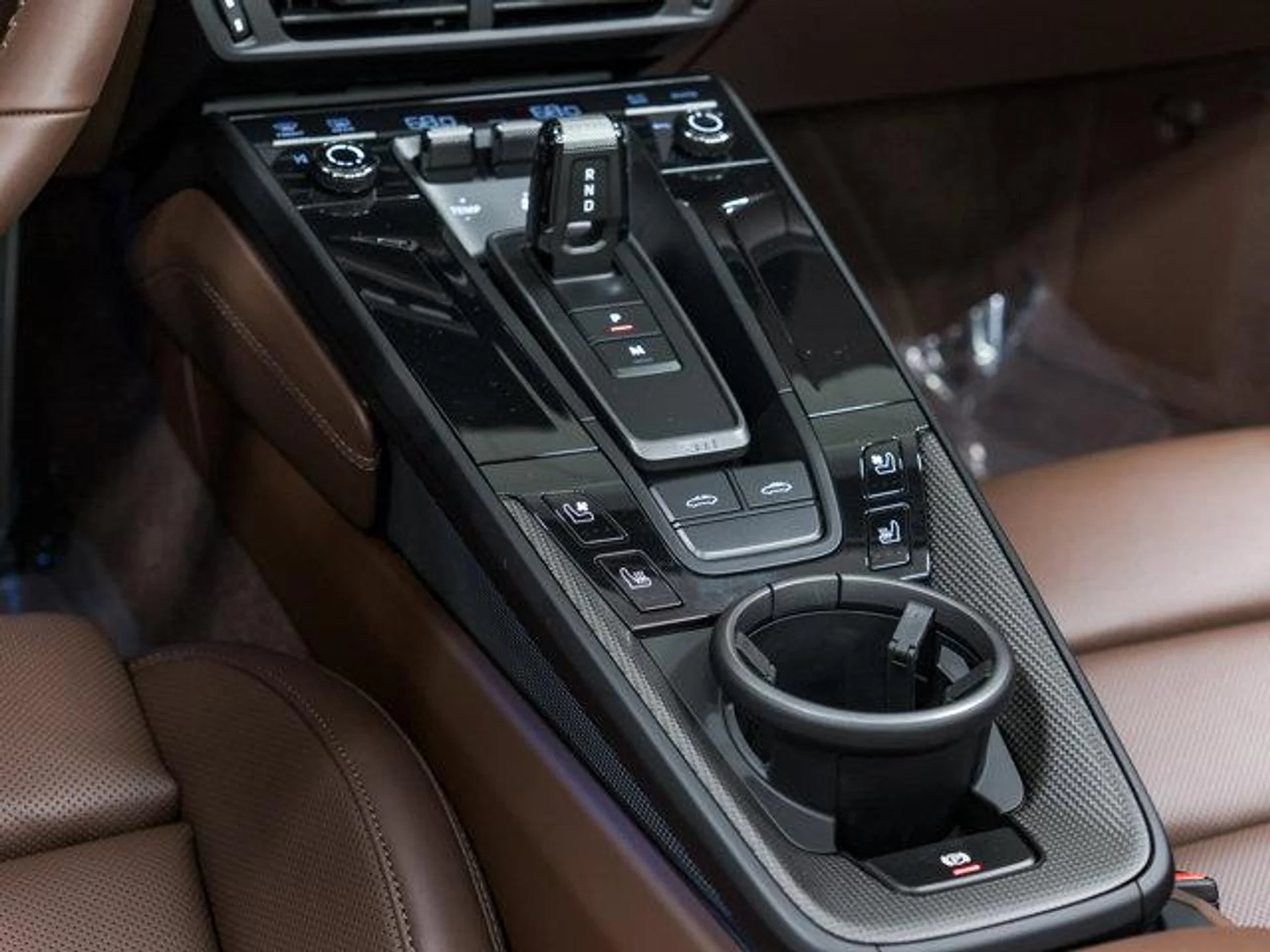 mph023_1757312256_g_PZ_Pug43_CX_Sfc_YQOL_1xpmbf_Xt_Xs_715a3d6fe4