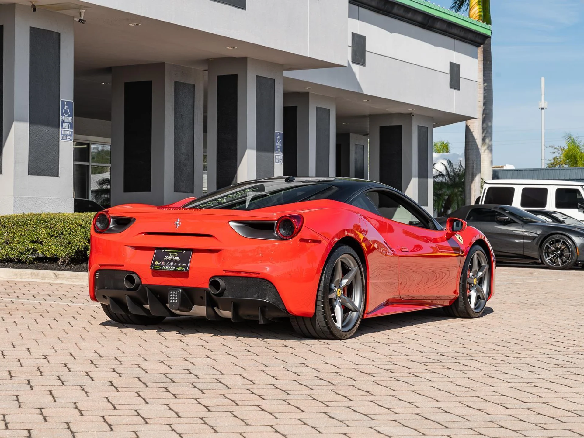 mph023_1759843284_Used_2019_Ferrari_488_GTB_Coupe_1768385517_5d67cde771