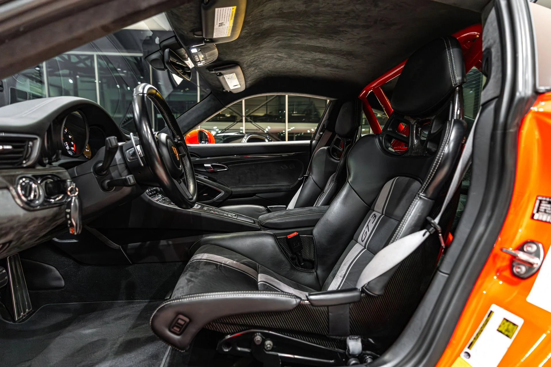 mph023_176068516_13130_p24_l_38a9afc07c