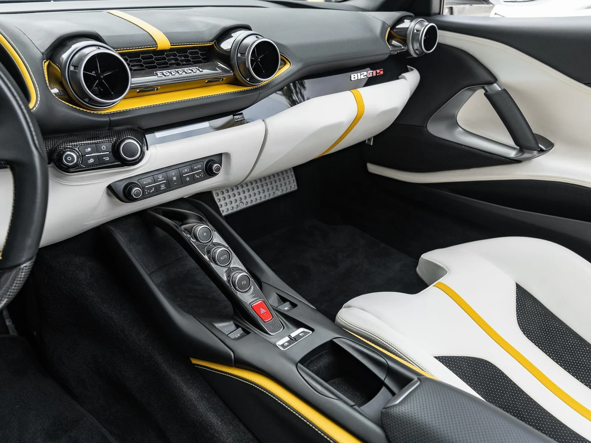 mph023_1765725962_Used_2021_Ferrari_812_GTS_1779998613_105d5c1c3d