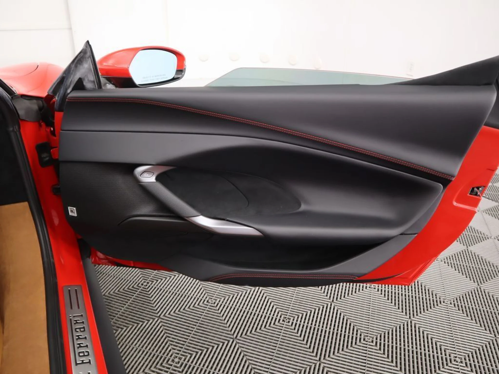 mph023_176817712_used_2024_ferrari_296_gtb_coupe_8119_22982882_24_1024_283b4af70f