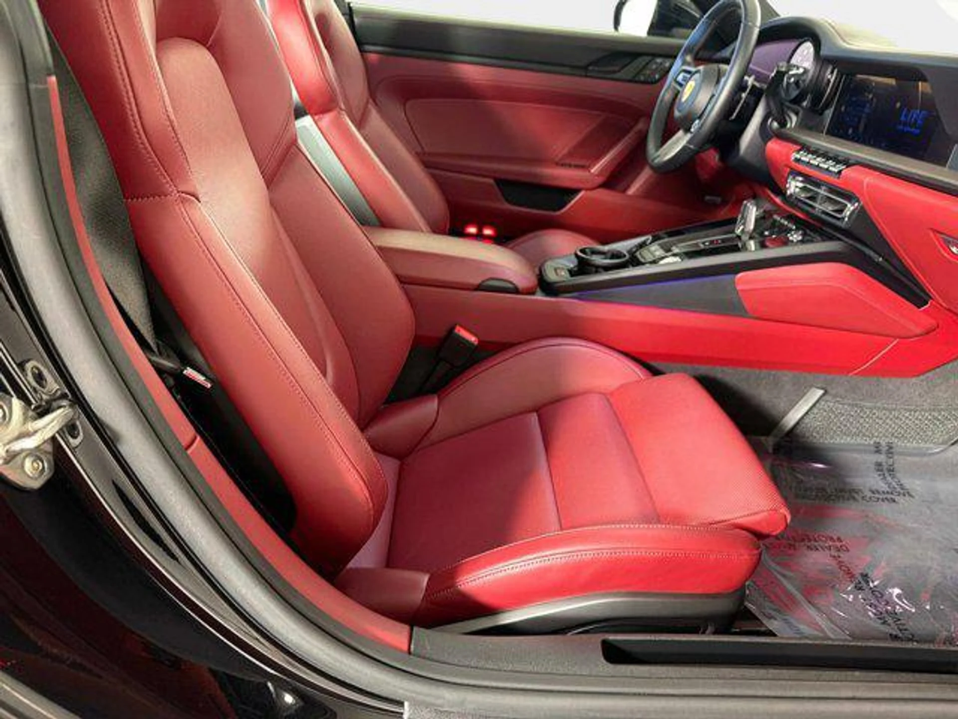 mph023_176922670_hi_JI_Si_XP_Sbla0zaj1at1h_ZN_698_77323672be