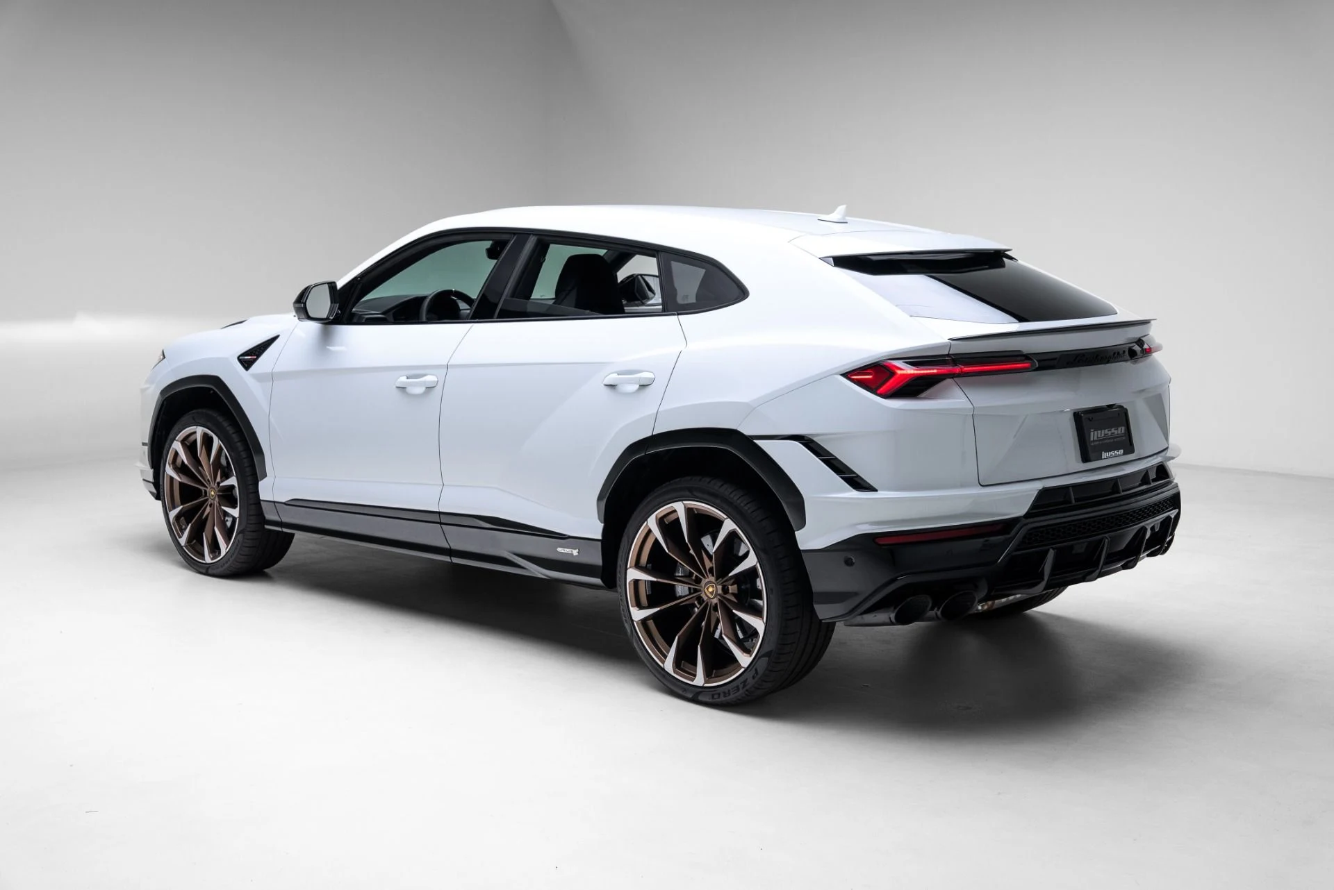 mph023_1773480737_Used_2024_Lamborghini_Urus_S_1774974370_104f155975