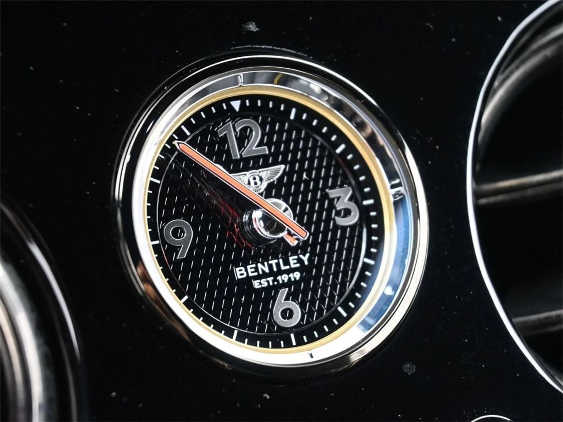 mph023_1780656765_5cee8ceff1ca10490d4a93fc88ec01f4x_f231f7afe5