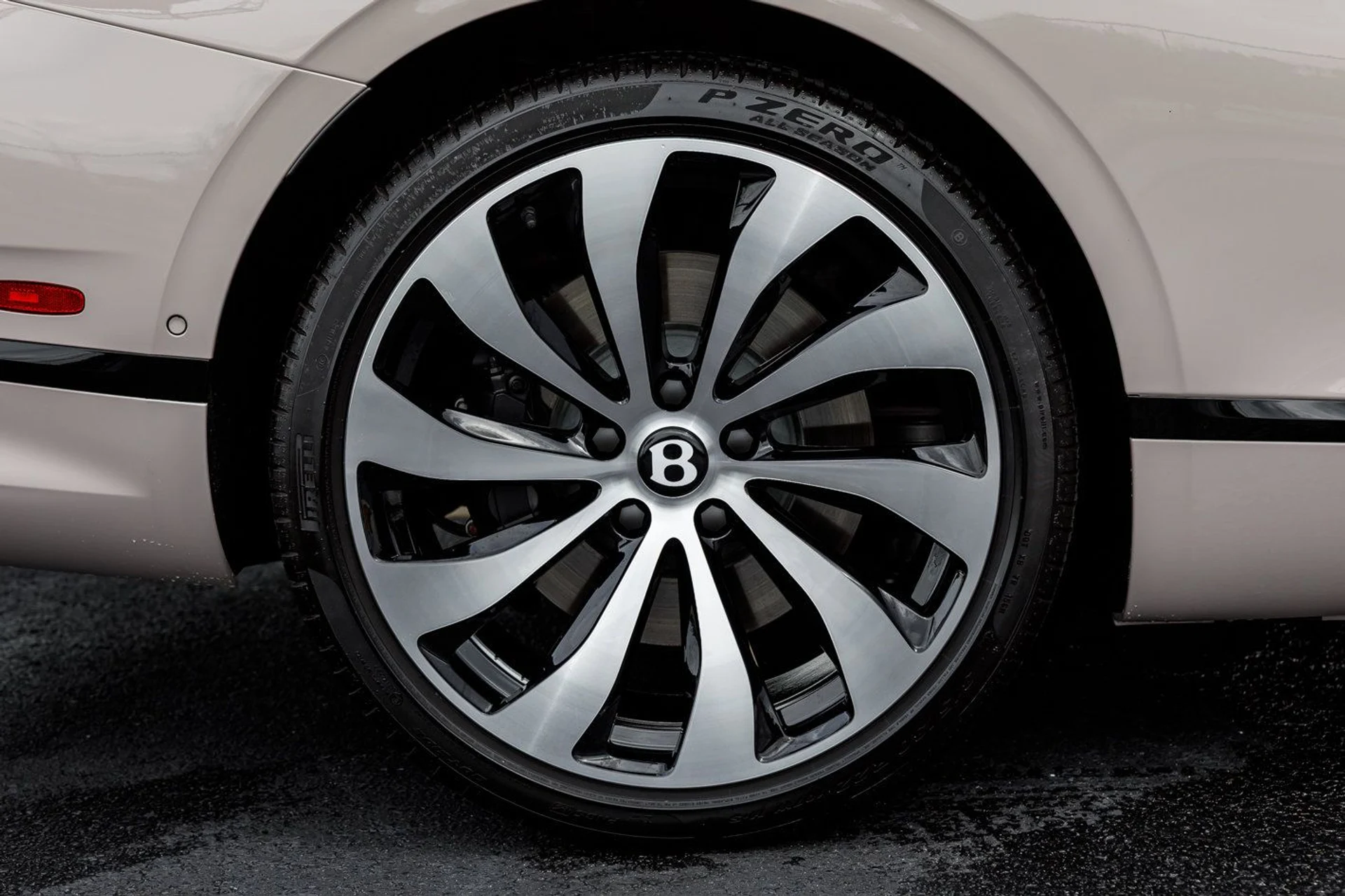 mph023_1790427711_9904b9a28fbb5bd0995d8d4f4ead9516x_211856e3a4