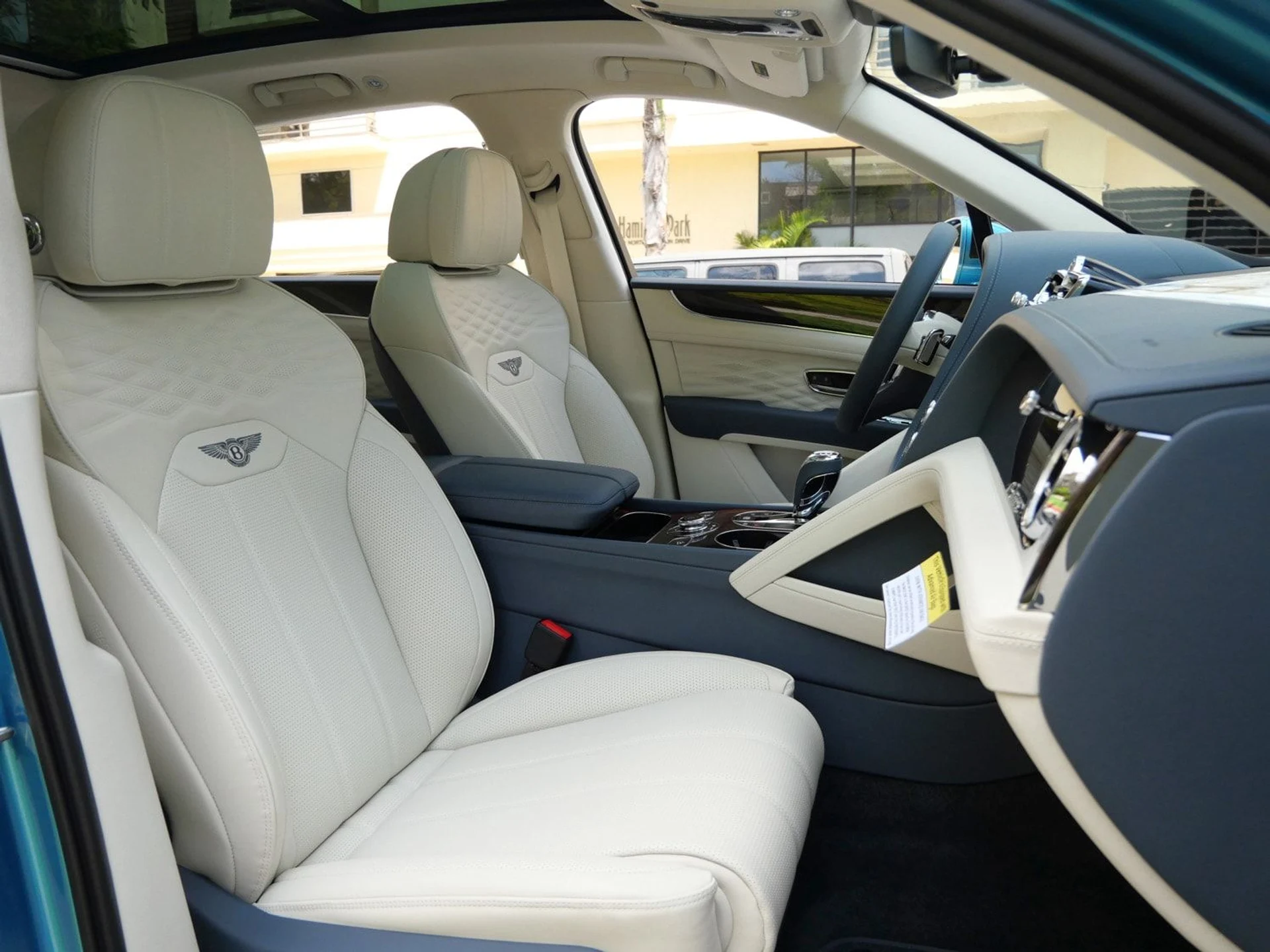 mph023_1792803410_4b002a06259946b4a884b15b6c2ca923_7159e3f52c