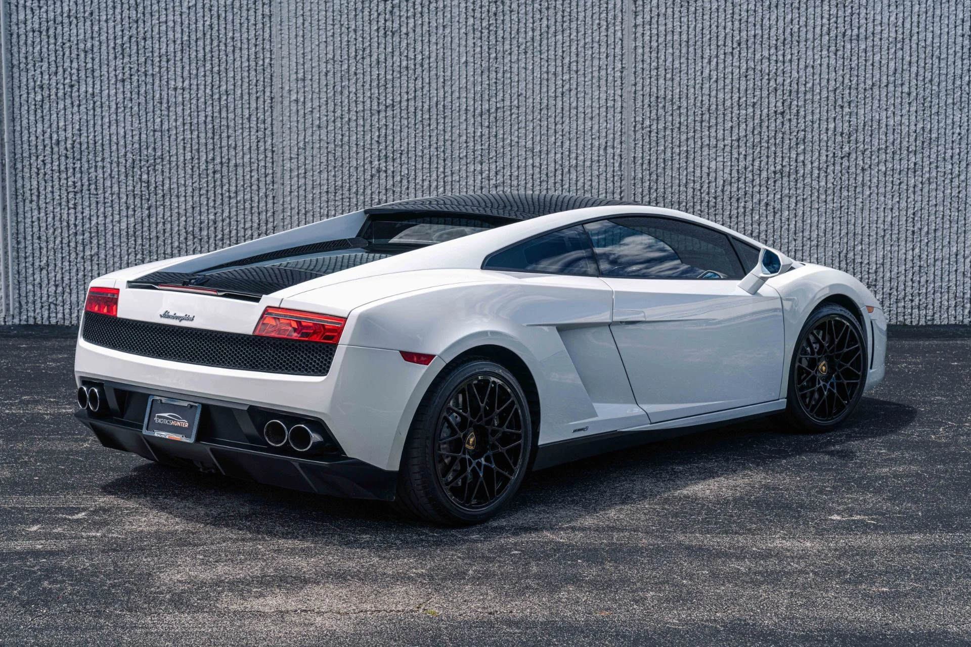 mph023_1797593525_Used_2013_Lamborghini_Gallardo_LP_550_2_w_Front_Lift_Reverse_Camera_Branding_Pack_1712609613_97c01454a5