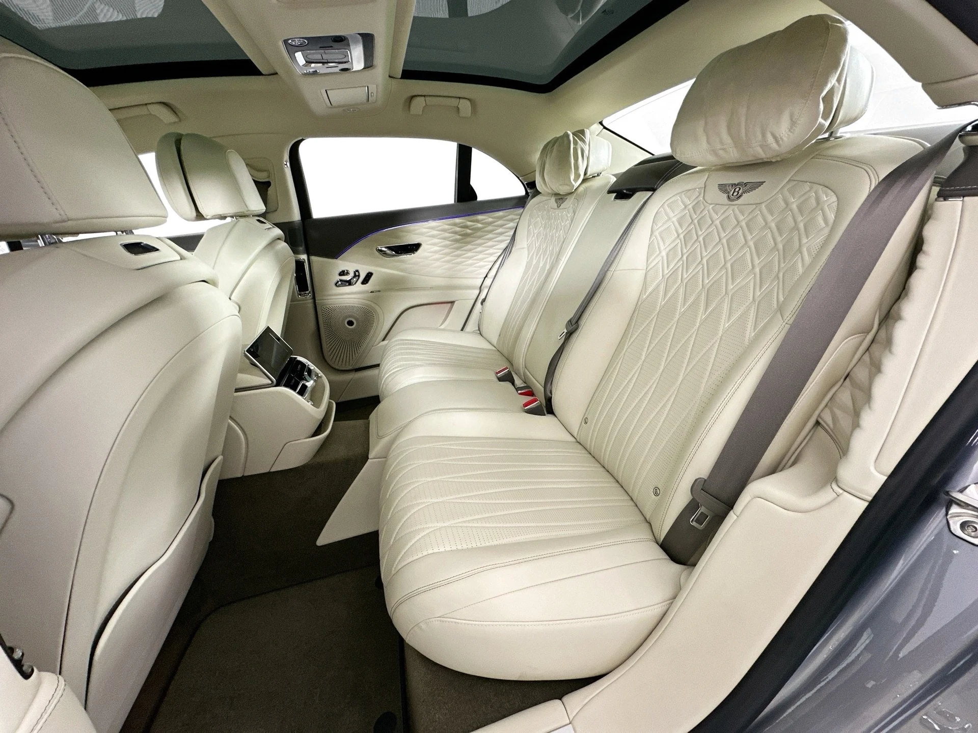 mph023_1801739202_24_358b35b24c