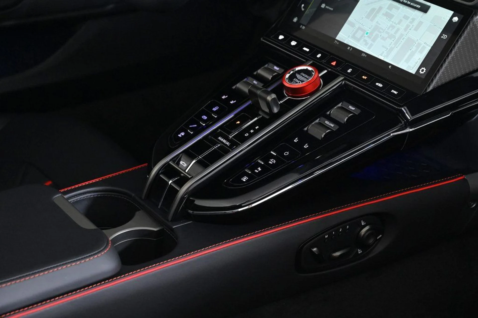 mph023_1802990849_new_2026_aston_martin_vantage_sroadster_11350_22964201_23_1024_04052f8a23